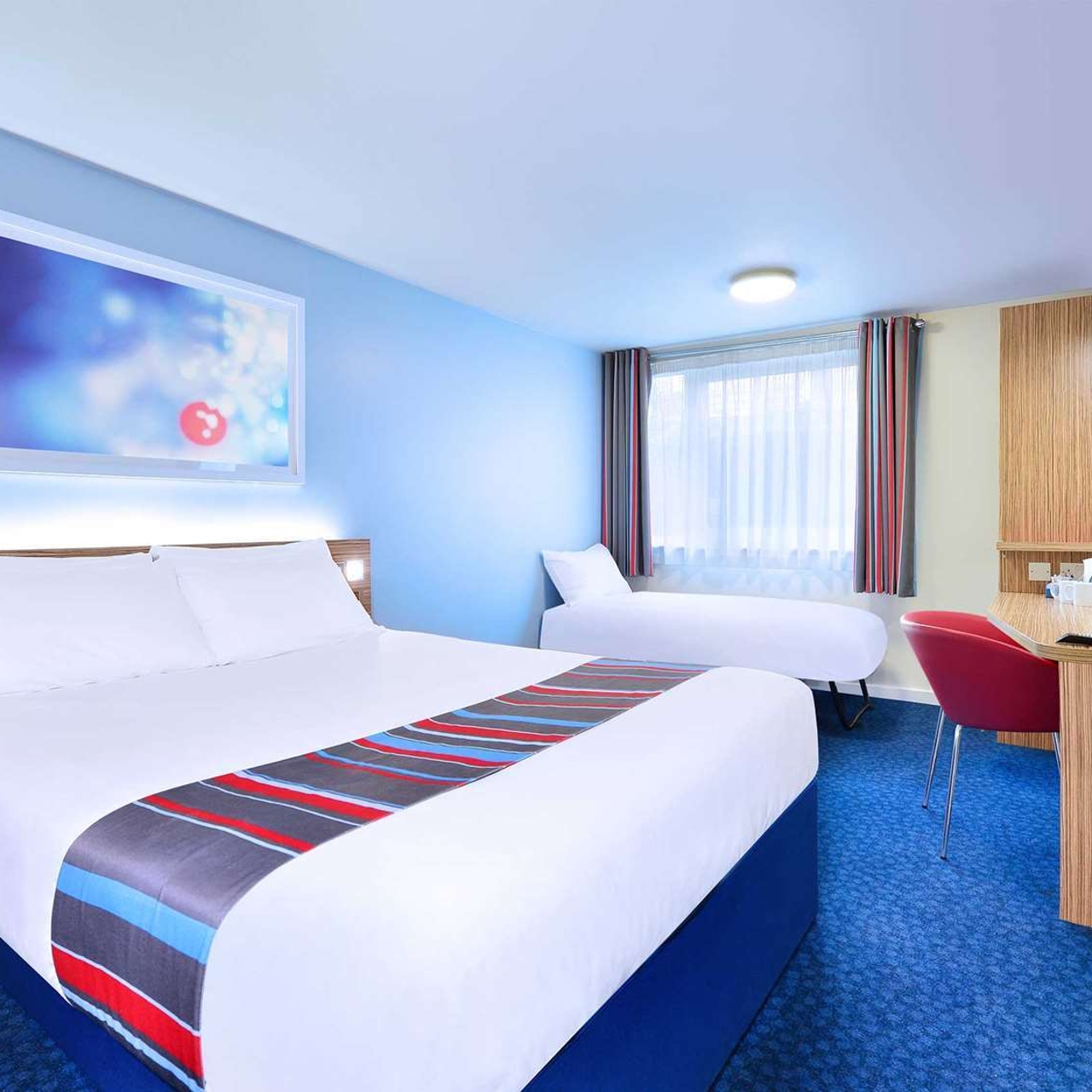 Hotel Travelodge Manchester Central Arena Manchester England At Hrs With Free Services Travelodge manchester central arena, located not far from grosvenor casino manchester, features a business centre and a restaurant. hotel travelodge manchester central