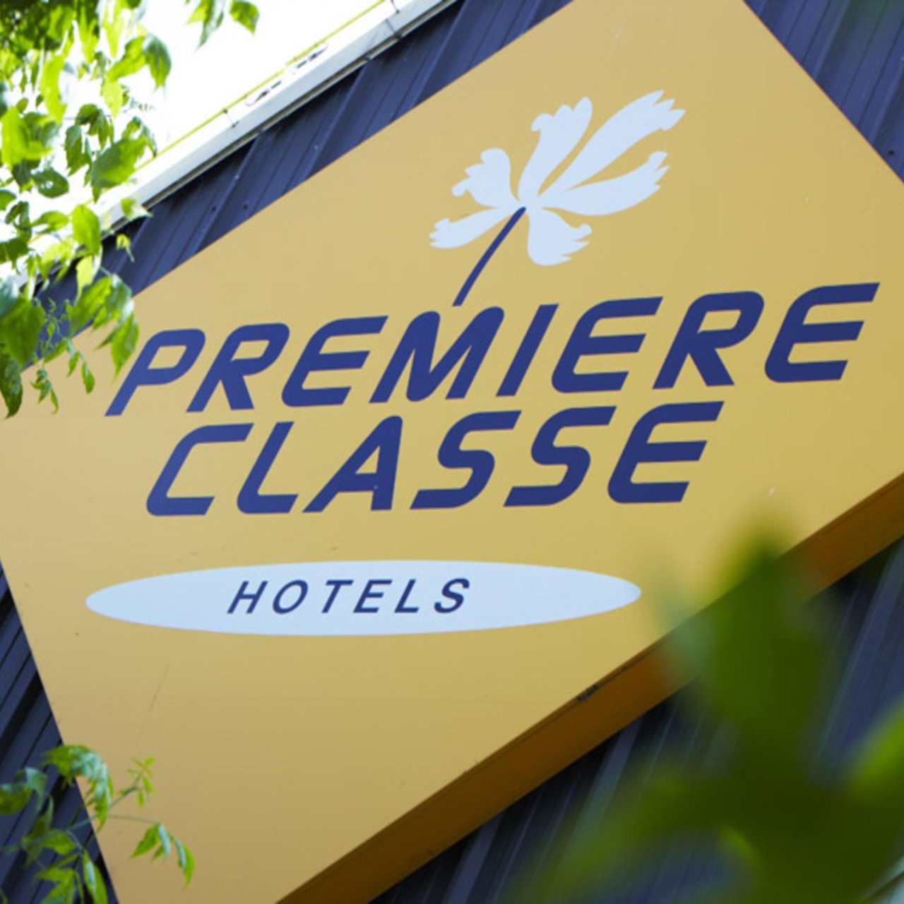 Hotel Premiere Classe Avignon Sud Parc Des Expositions In