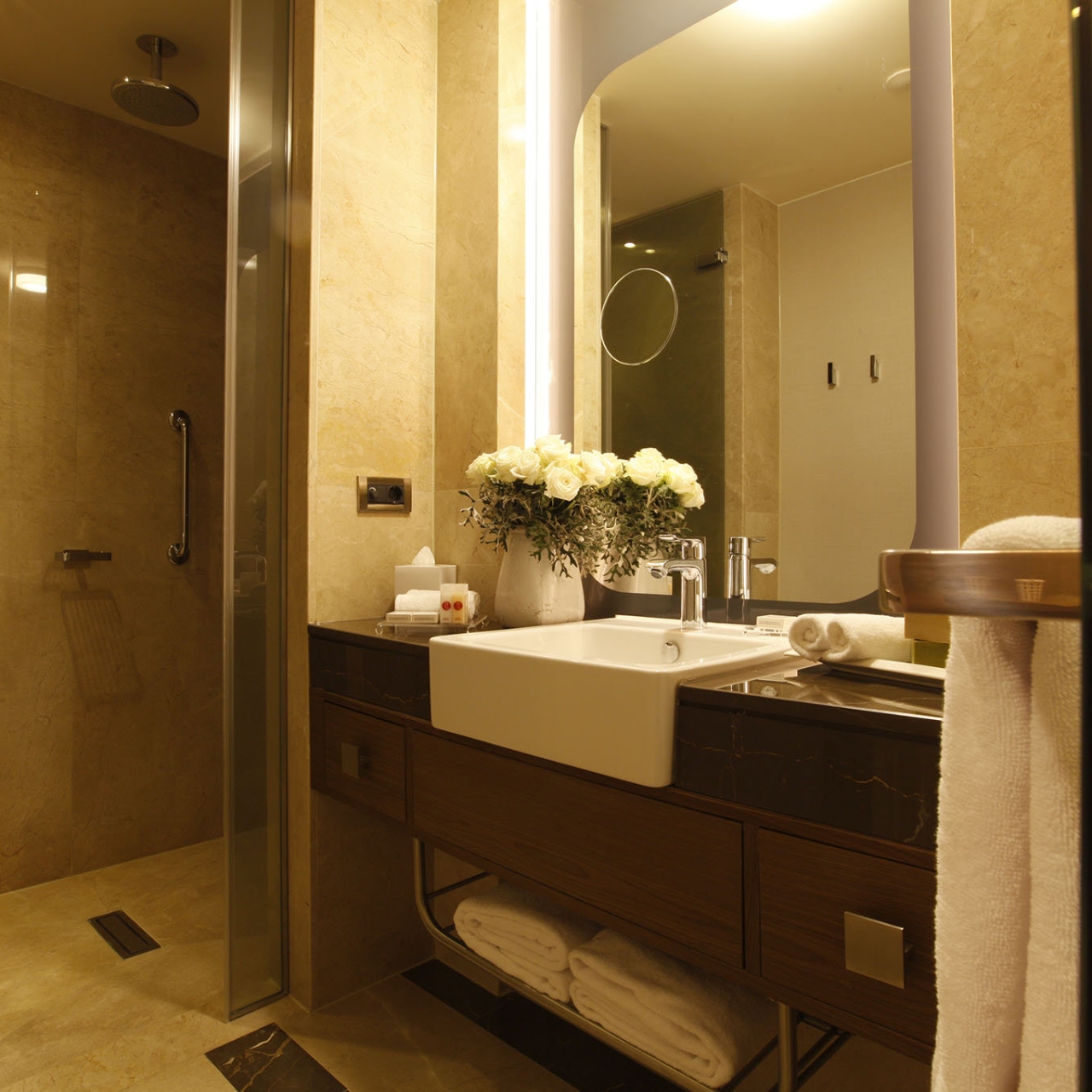 Hotel Ramada Plaza Istanbul Tekstilkent 5 Hrs Star Hotel In Istanbul Istanbul