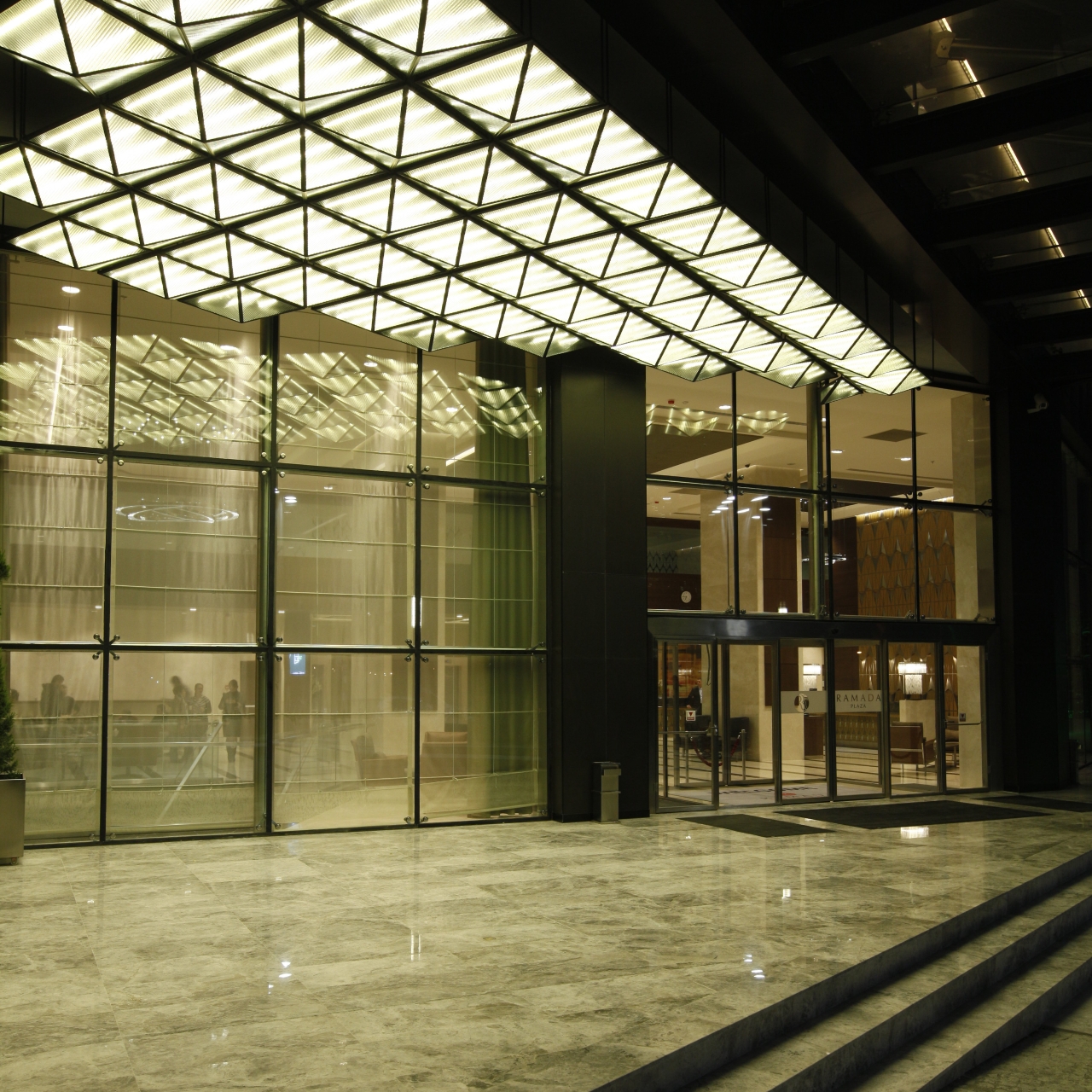 Hotel Ramada Plaza Istanbul Tekstilkent 5 Hrs Star Hotel In Istanbul Istanbul