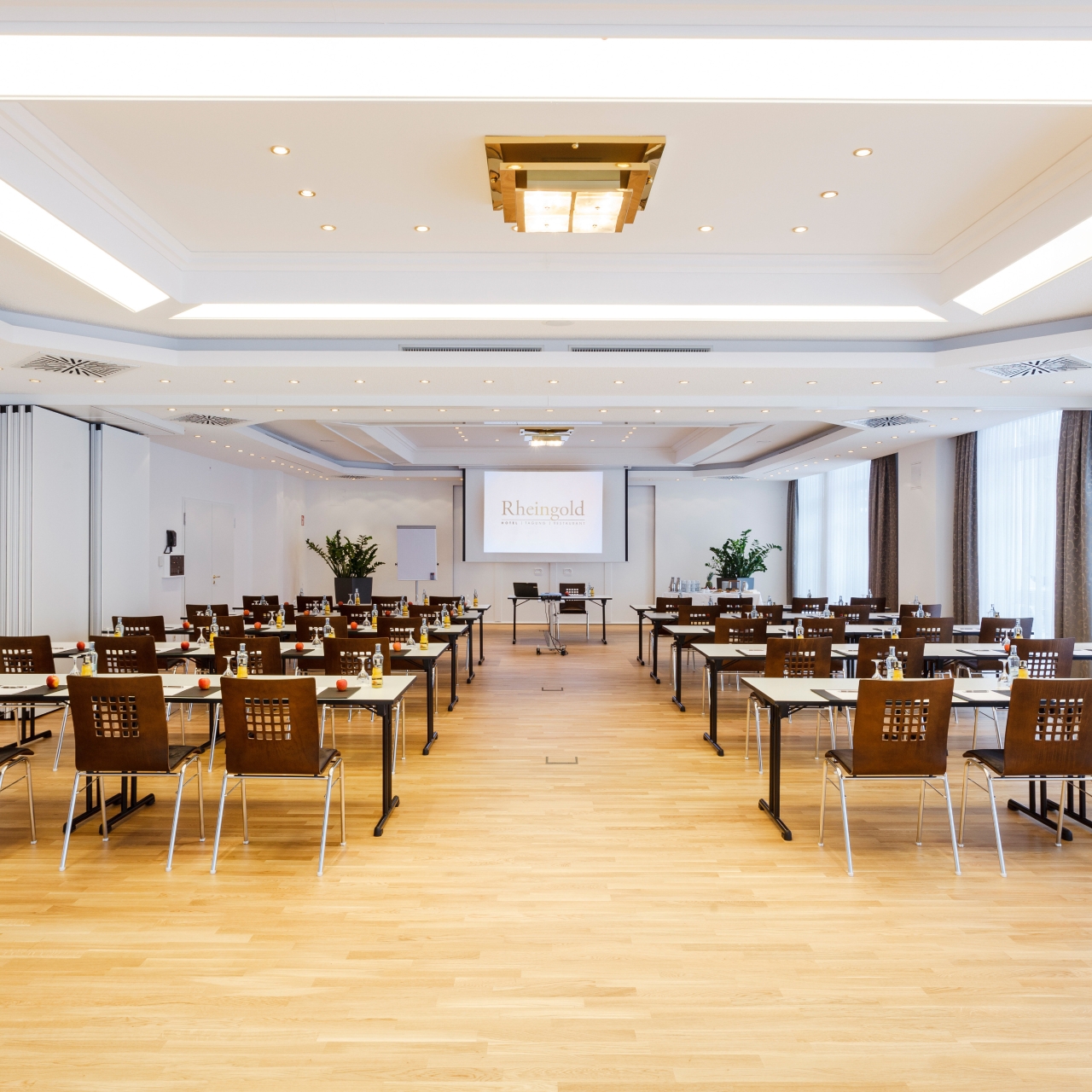 Hotel Rheingold 4 Hrs Star Hotel In Bayreuth Bavaria