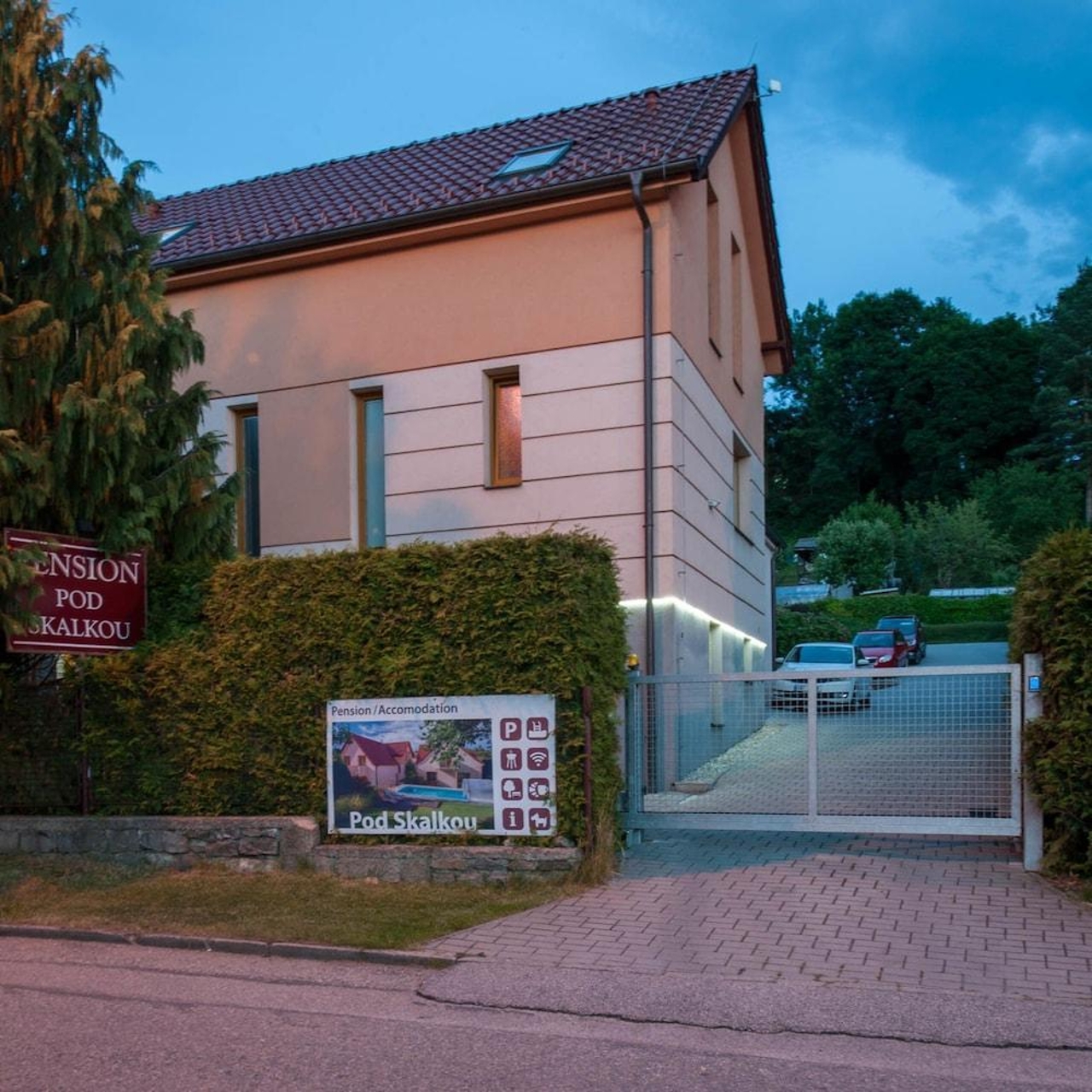 Hotel Garni Pod Skalkou - 3 HRS star hotel in Český Krumlov (South Bohemia)