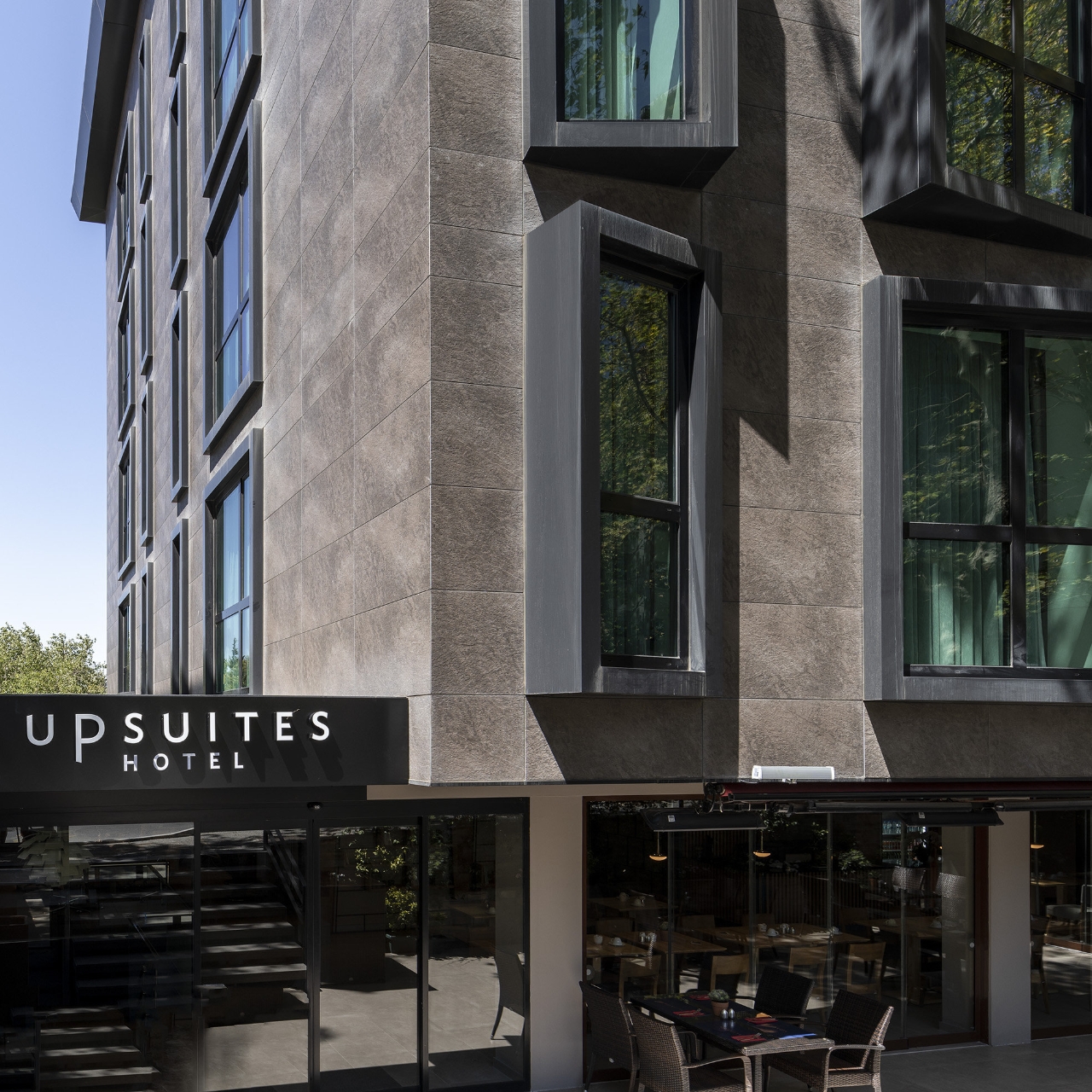 Upsuites Hotel 4 Hrs Star Hotel In Istanbul Istanbul
