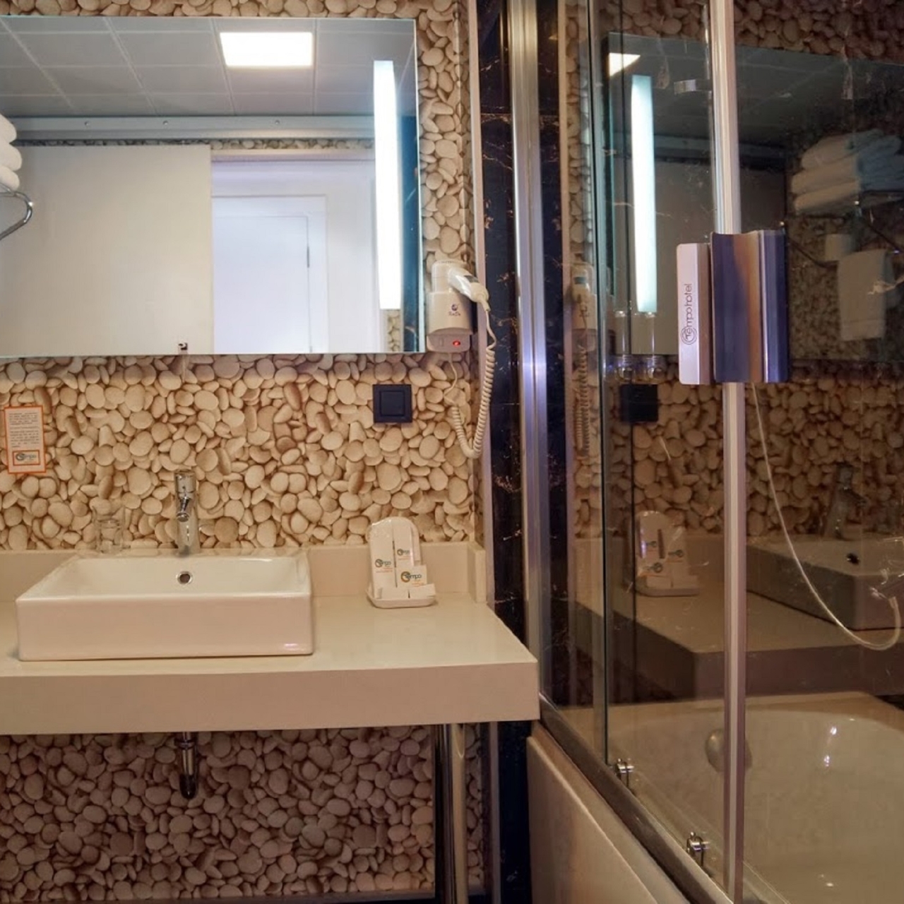 Hotel Tempo Suites Airport In Istanbul Istanbul Hrs
