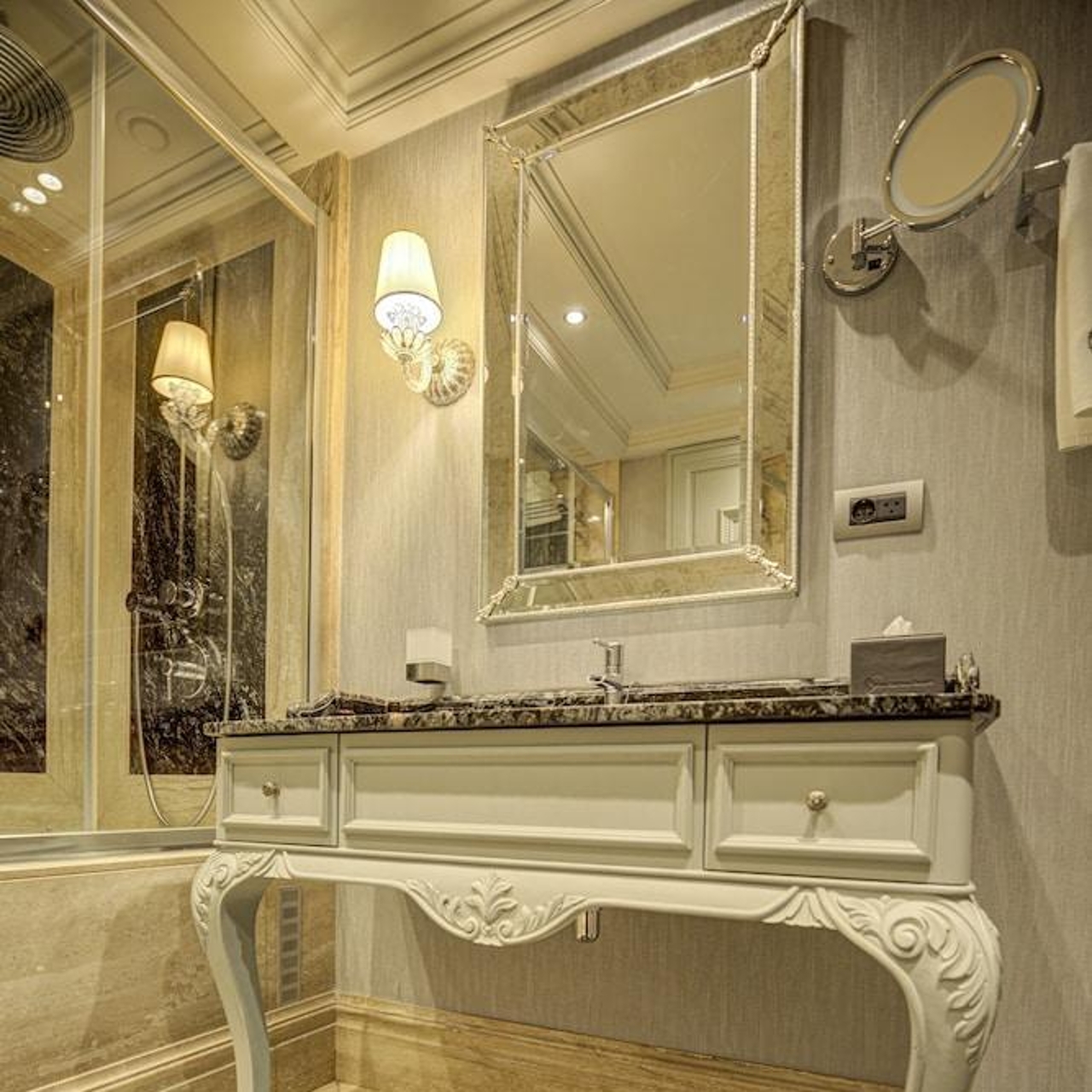 Hotel The Central Palace Bosphorus 4 Hrs Star Hotel In Istanbul Istanbul