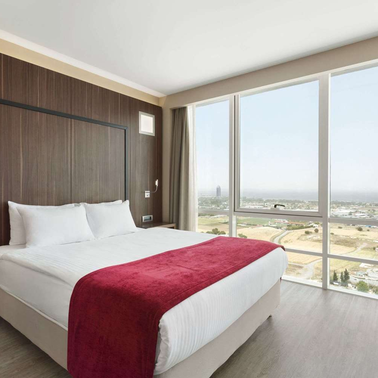 Hotel Ramada Encore Izmir 4 Hrs Star Hotel In Izmir