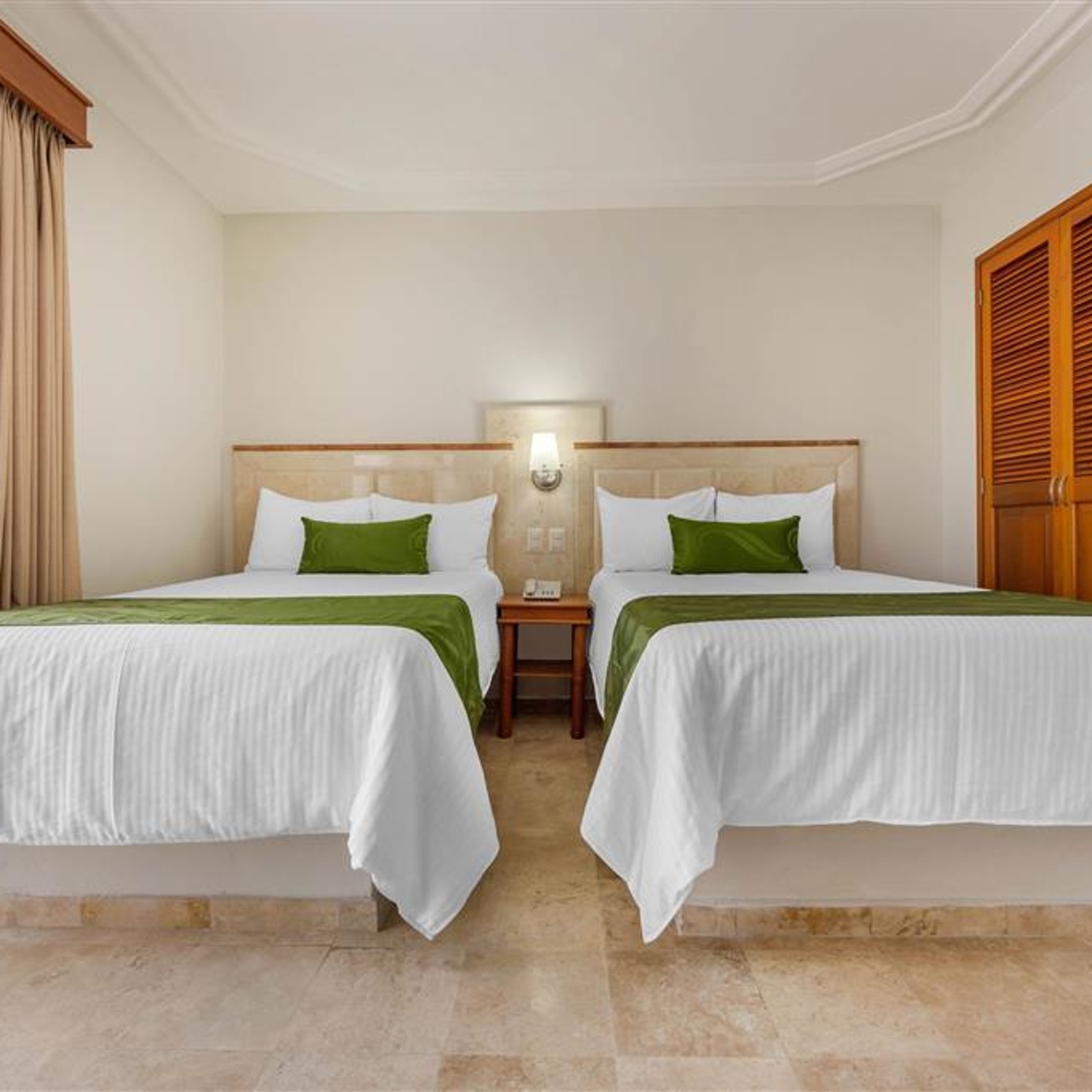 Quality Inn Mazatlan Mexico At Hrs With Free Services