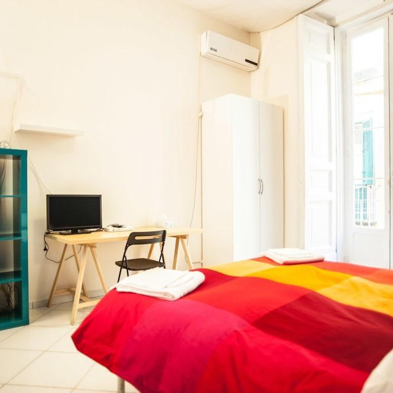 Hotel Immagineazione B B In Naples Campania Hrs