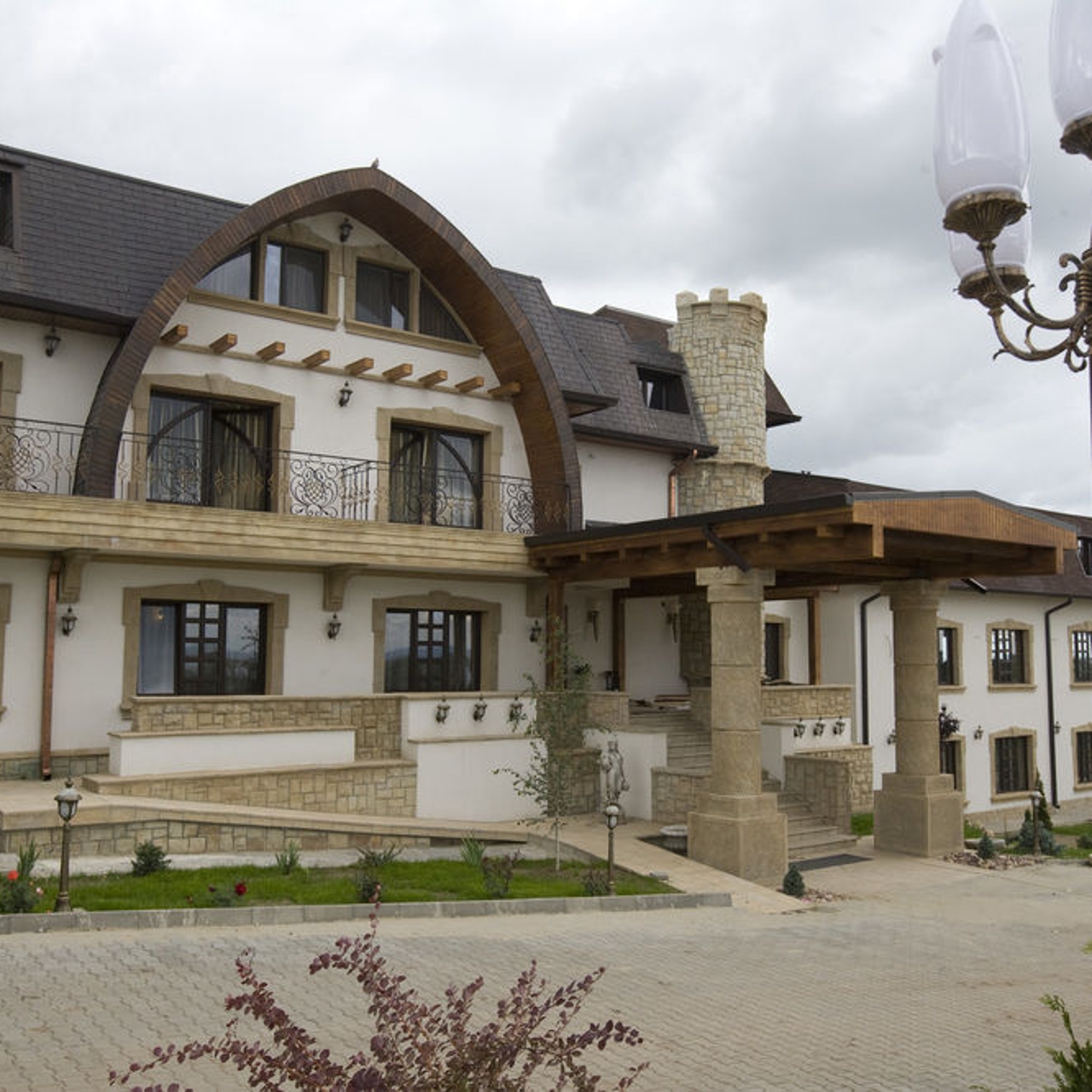 Hotel Restaurant La Castel 3 Hrs Star Hotel In Iasi