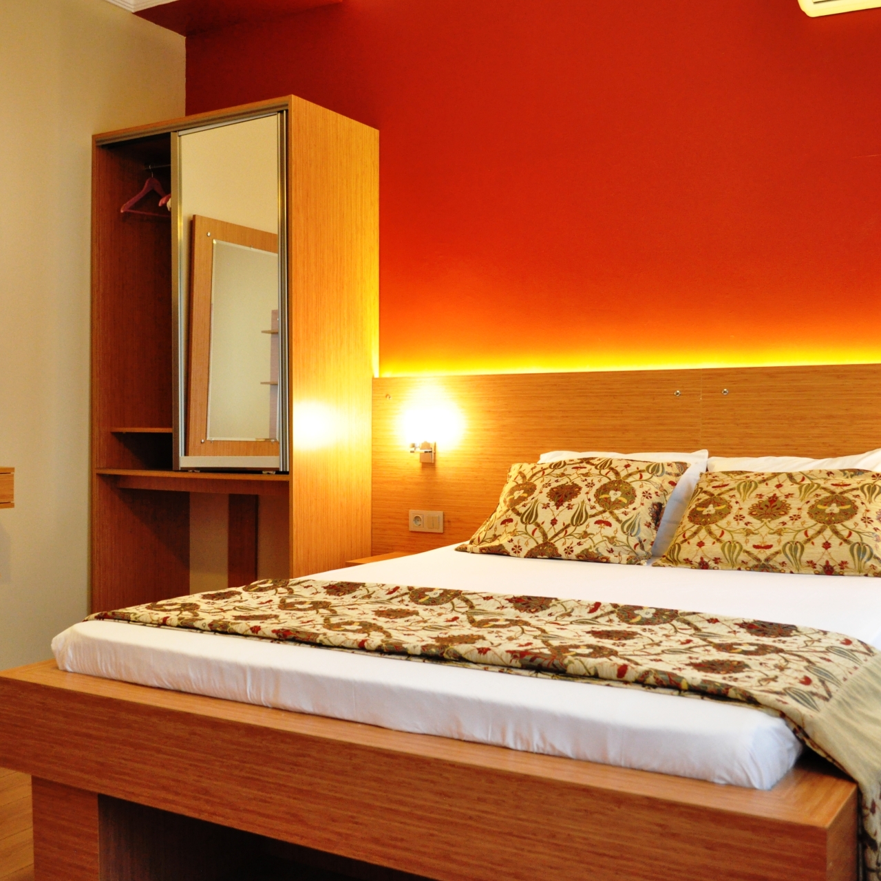 Antique Hostel Budget Hotel In Istanbul Istanbul Hrs