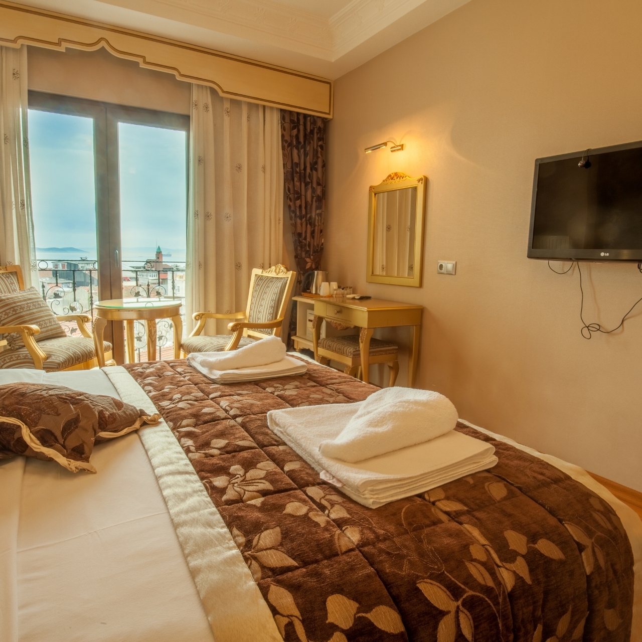 Saba Sultan Hotel 4 Hrs Star Hotel In Istanbul Istanbul