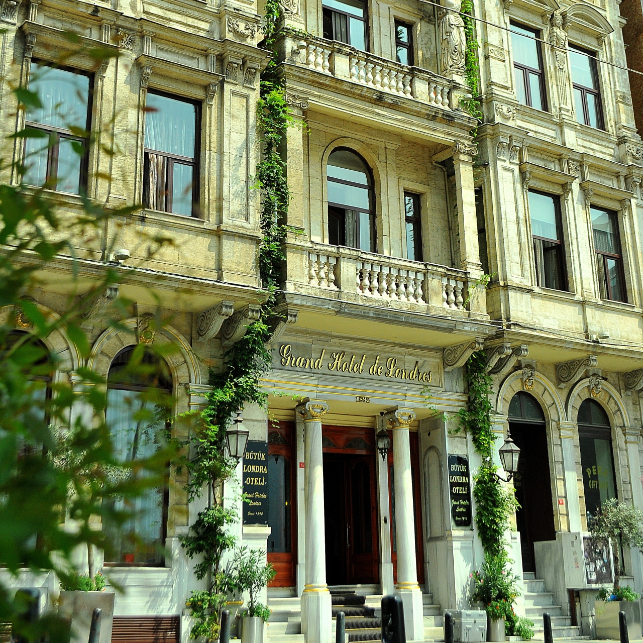 Grand Hotel De Londres Turkei Bei Hrs Gunstig Buchen