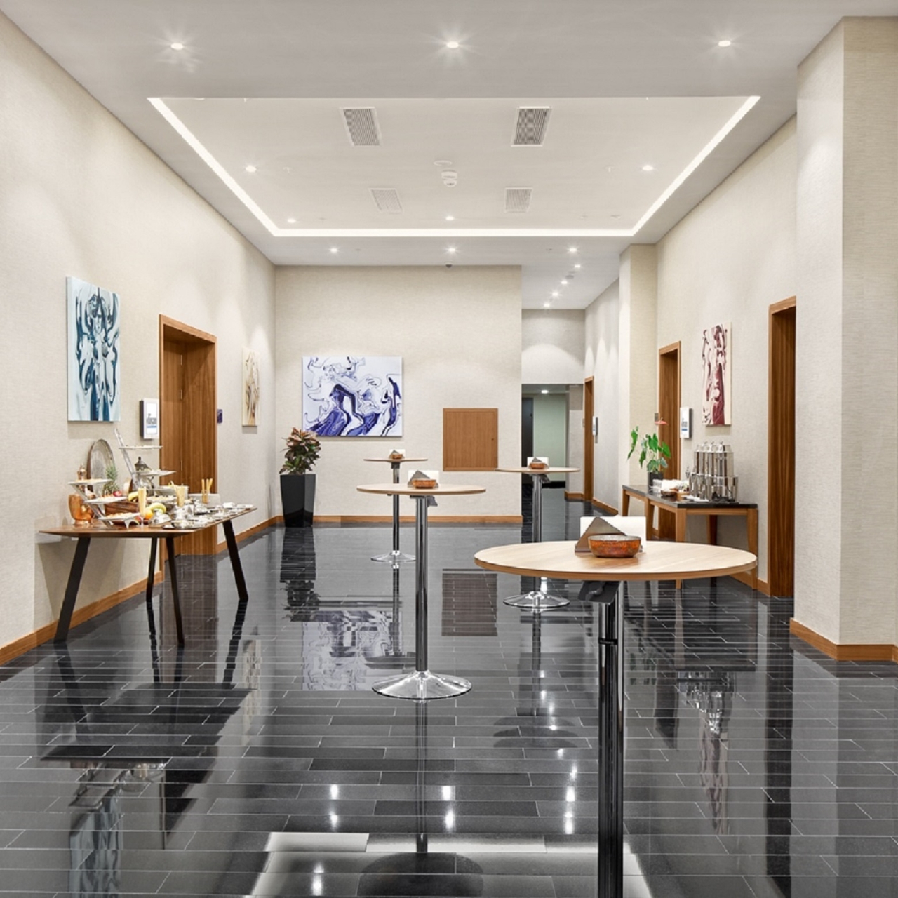 Hotel Divan Suites Istanbul Gplus Airport 5 Hrs Star Hotel In Istanbul Istanbul