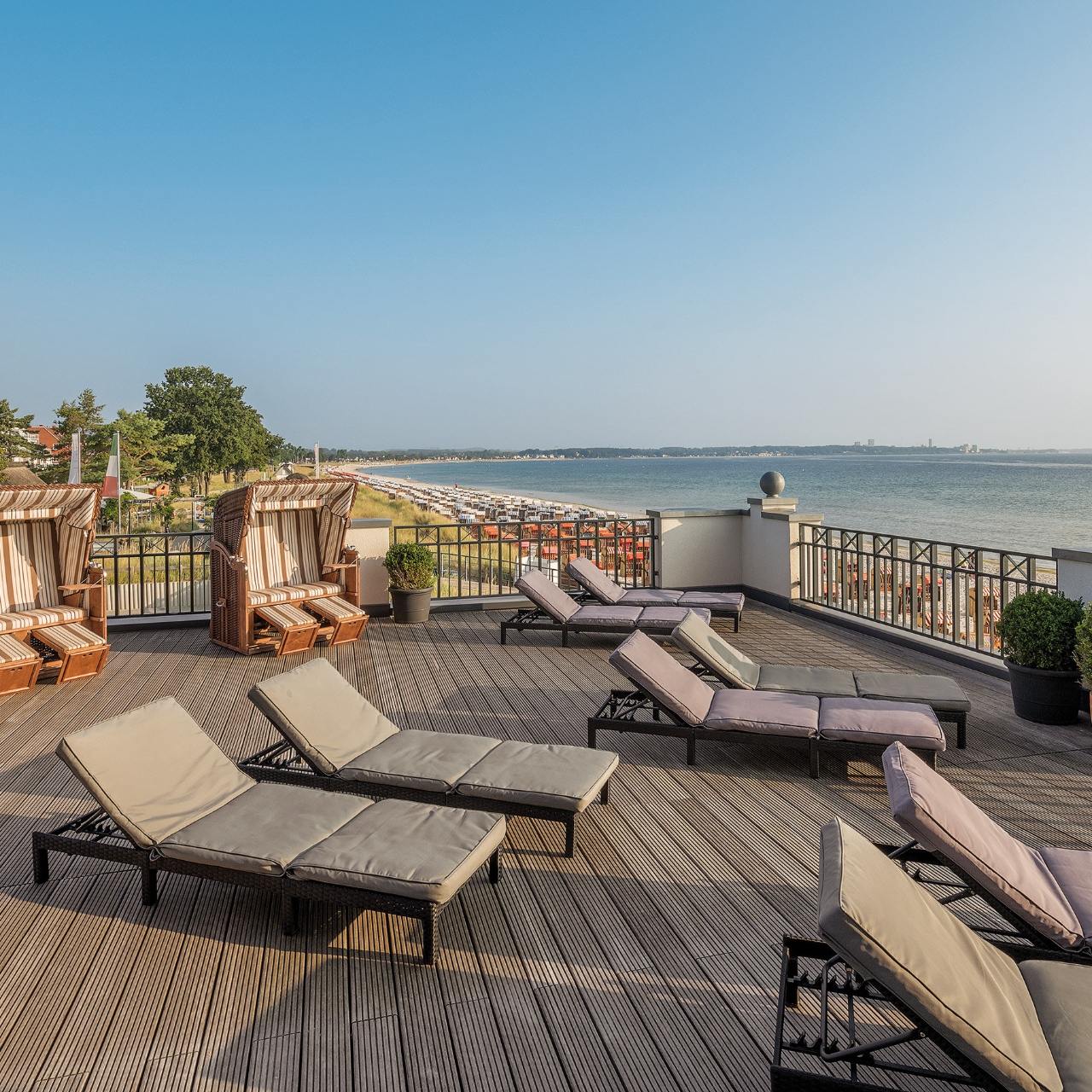 Hotel Bayside Schleswig Holstein At Hrs With Free Services