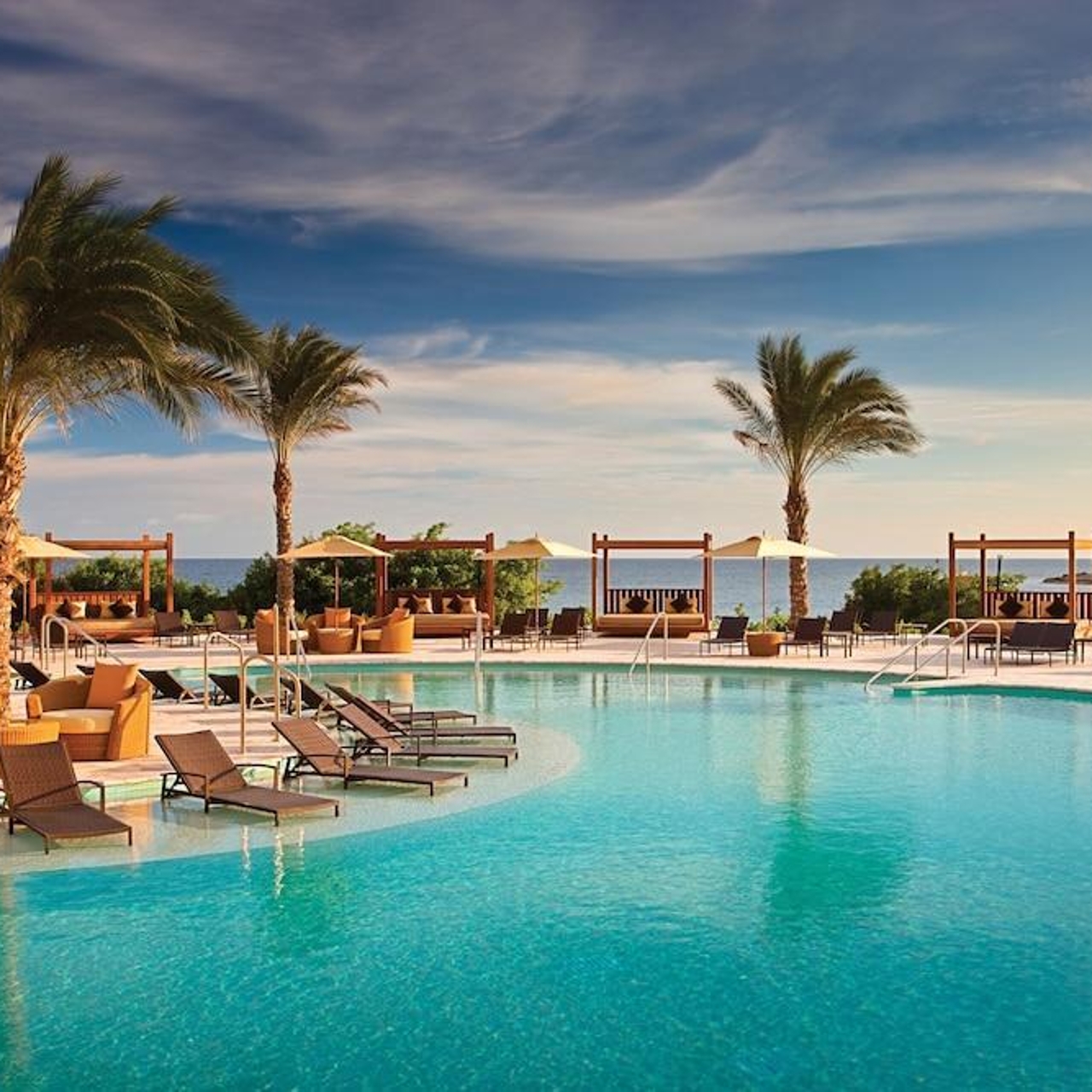 Hotel Santa Barbara Beach & Golf Resort Curacao at HRS with free services