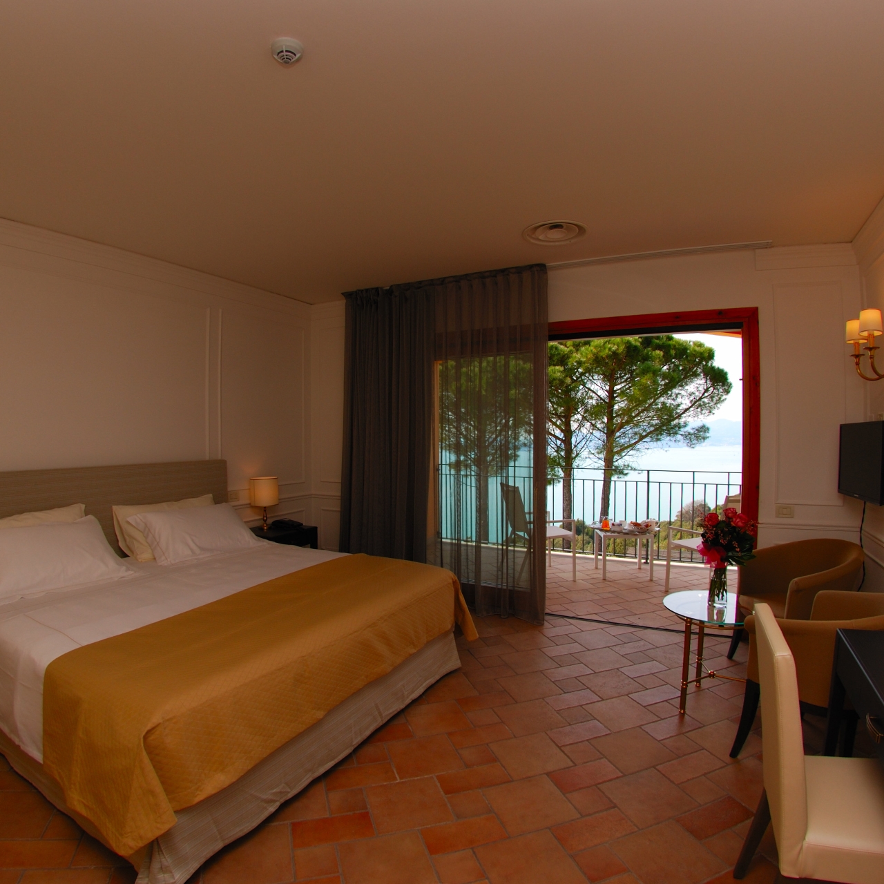 Hotel Golfo dei Poeti Relais & Spa - 5 HRS star hotel in Ameglia (Liguria)