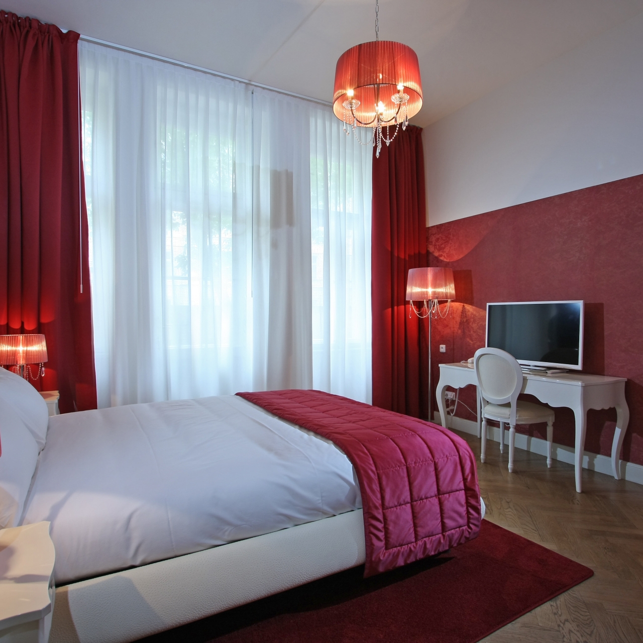 Hotel La Czech at HRS with free