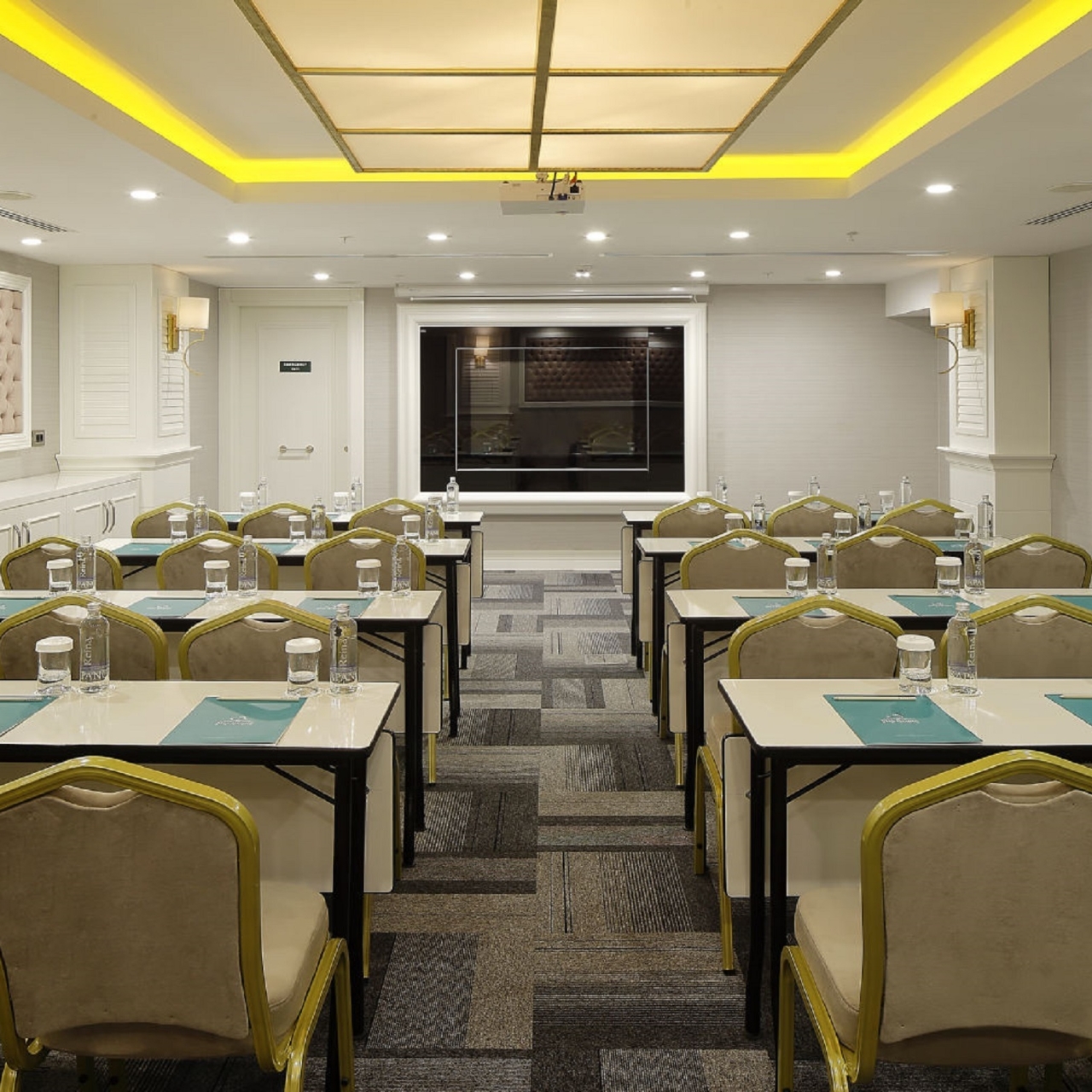 Mia Berre Hotels 4 Hrs Star Hotel In Istanbul Istanbul