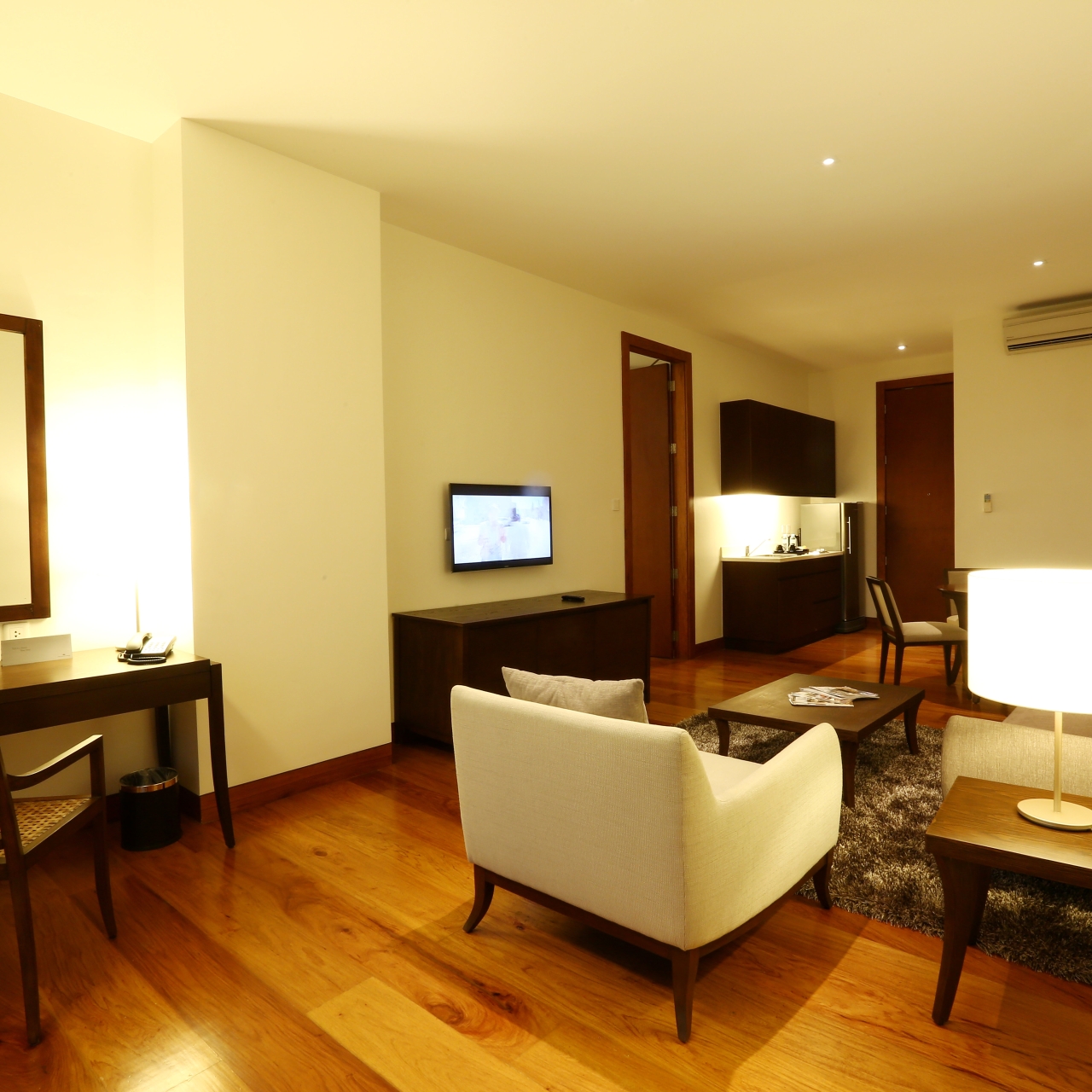 photo City Garden Grand Hotel Rooms city garden grand hotel philippinen bei