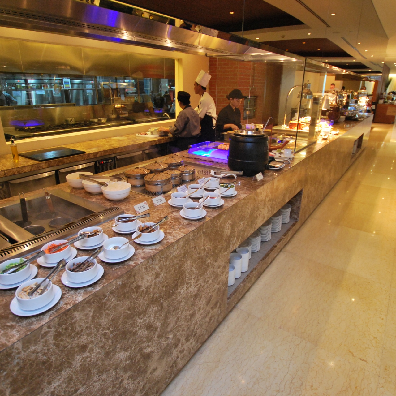 City Garden Grand Hotel 5 Hrs Star Hotel In Makati +63 28 90 12 50. city garden grand hotel 5 hrs star