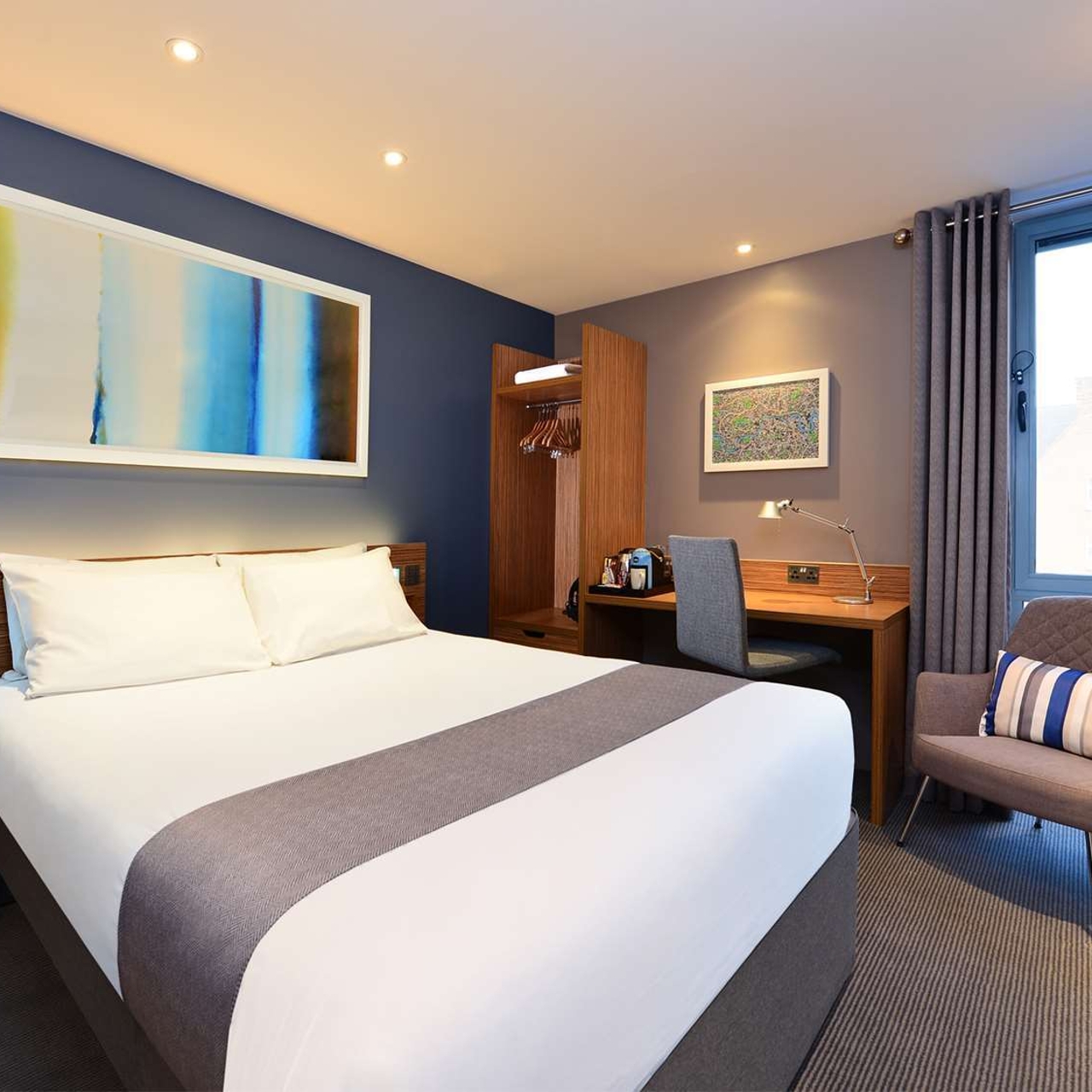 Hotel Travelodge Manchester Piccadilly Manchester England At Hrs With Free Services In the city center, travelodge manchester piccadilly is in manchester's manchester city centre neighborhood, a walkable area with good shopping. hotel travelodge manchester piccadilly