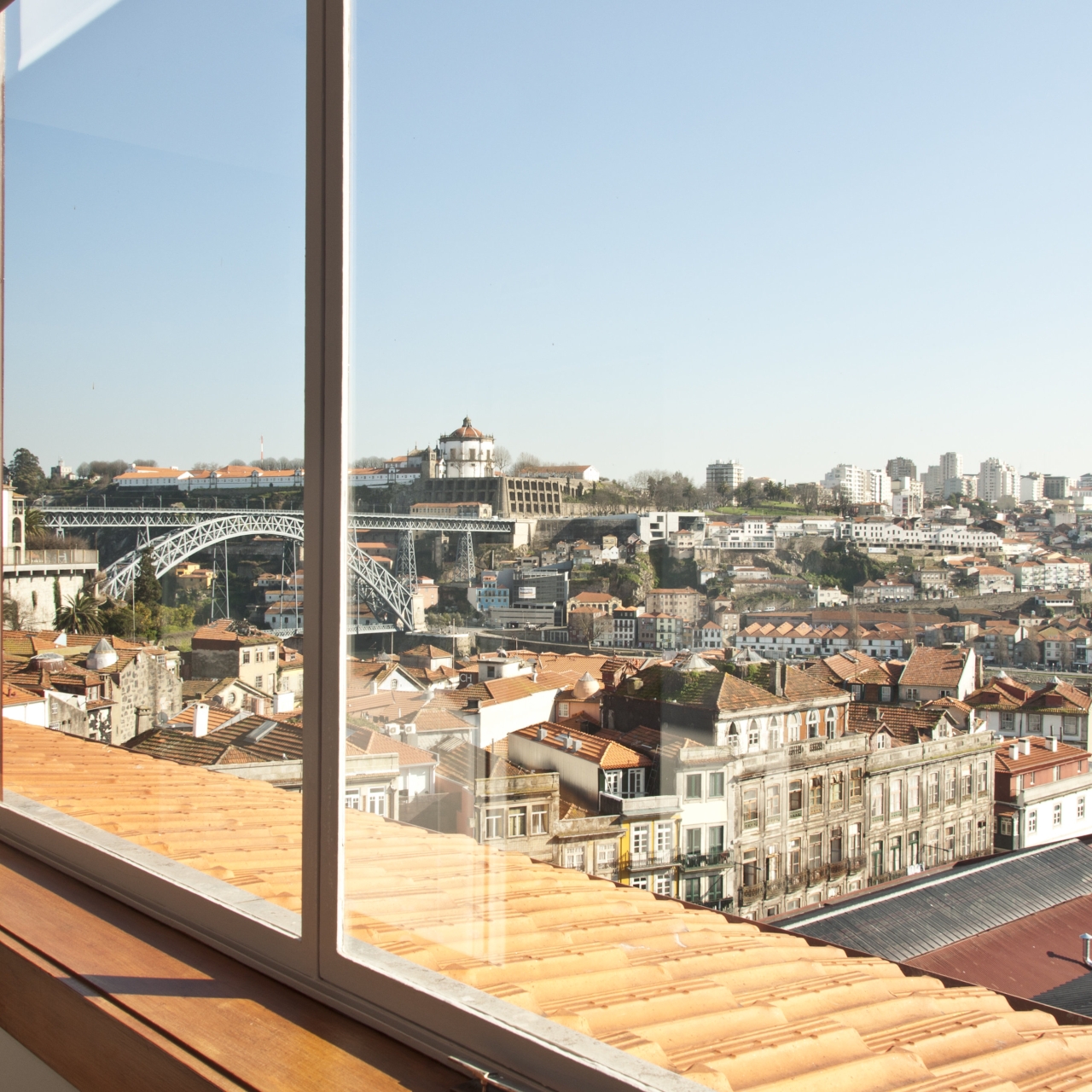 cost to check a bolsa on american