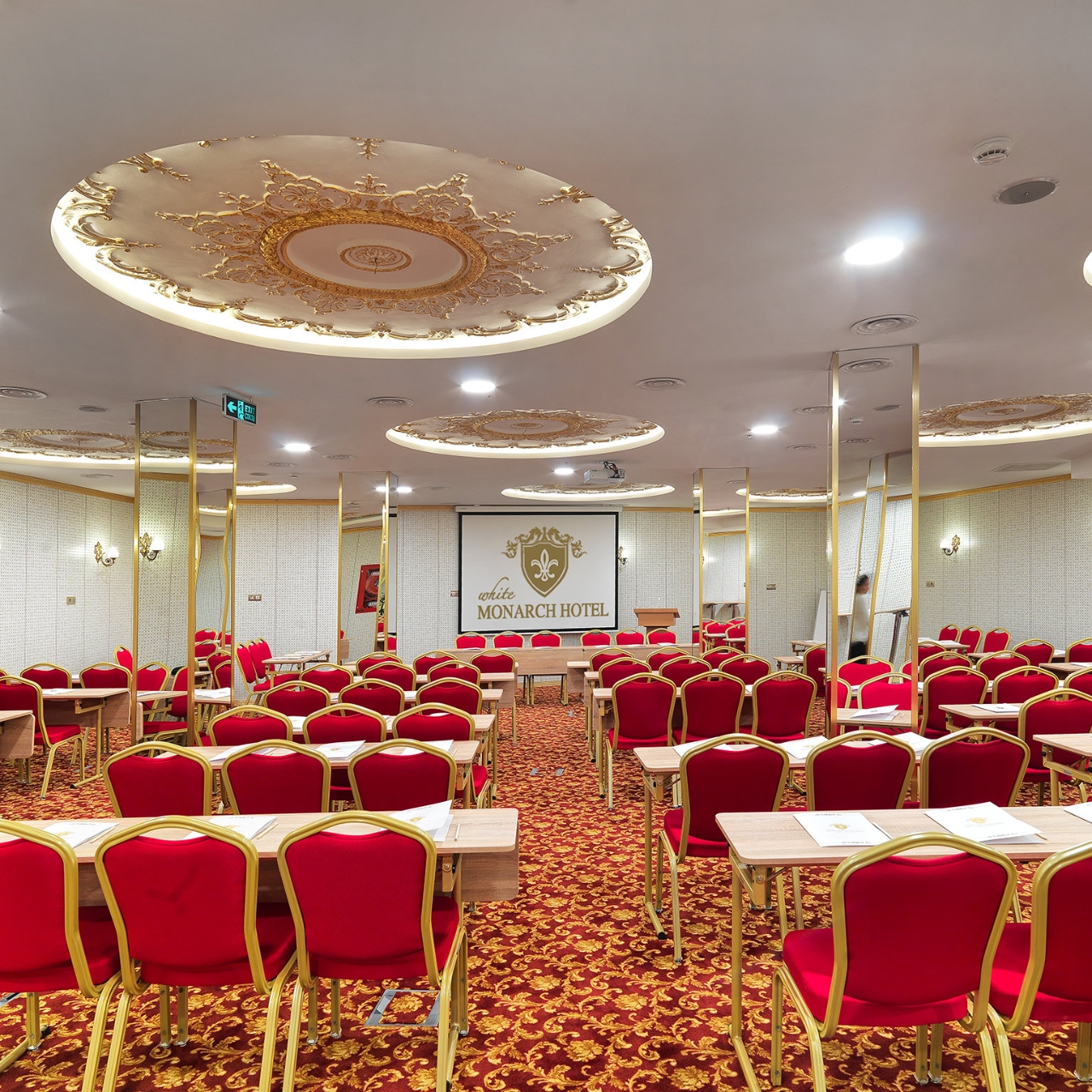 White Monarch Hotel 4 Hrs Star Hotel In Istanbul Istanbul