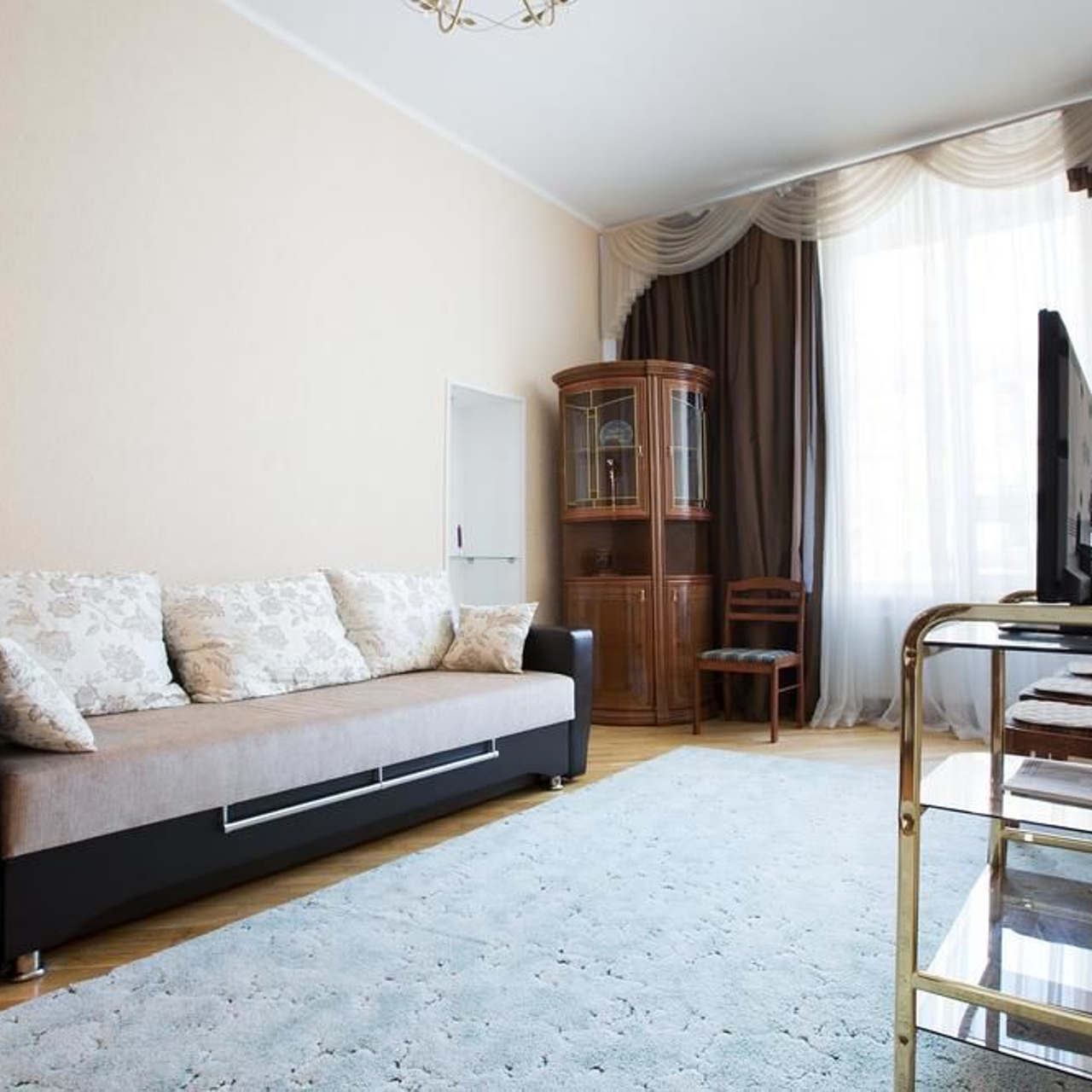 Hotel Spb Rentals Apartment 3 Hrs Star Hotel In Sankt Peterburg Saint Petersburg