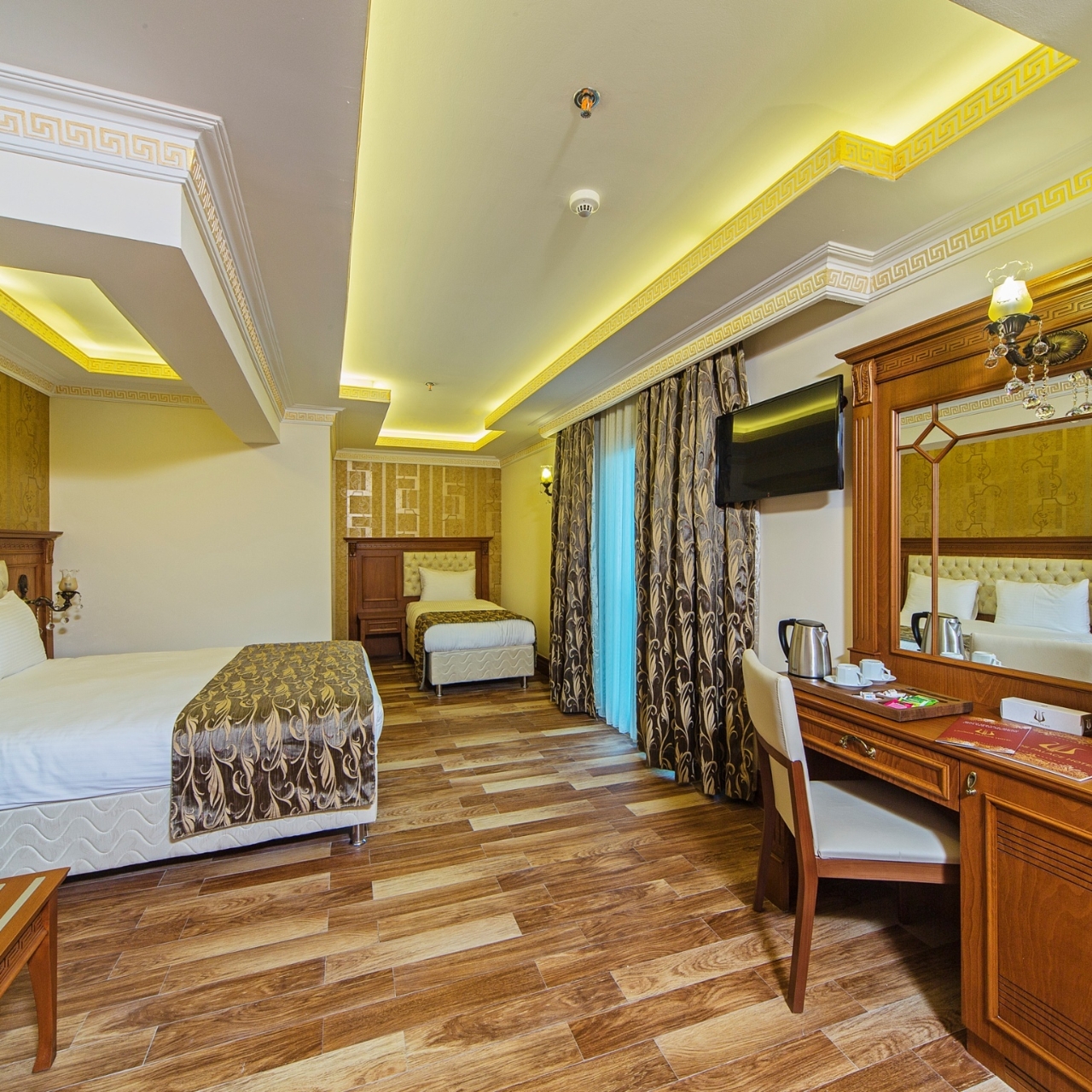 Hotel Lausos Palace 5 Hrs Star Hotel In Istanbul Istanbul