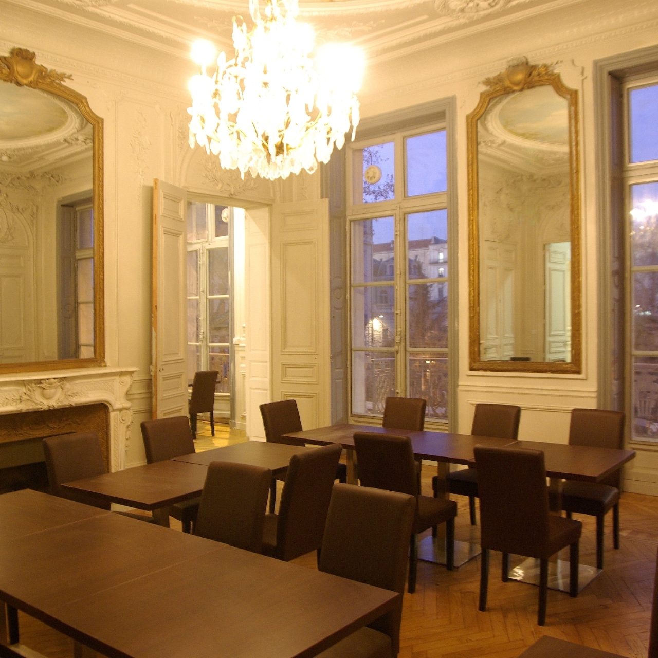 Appart Hotel Odalys Les Occitanes 4 Hrs Star Hotel In Montpellier Languedoc Roussillon