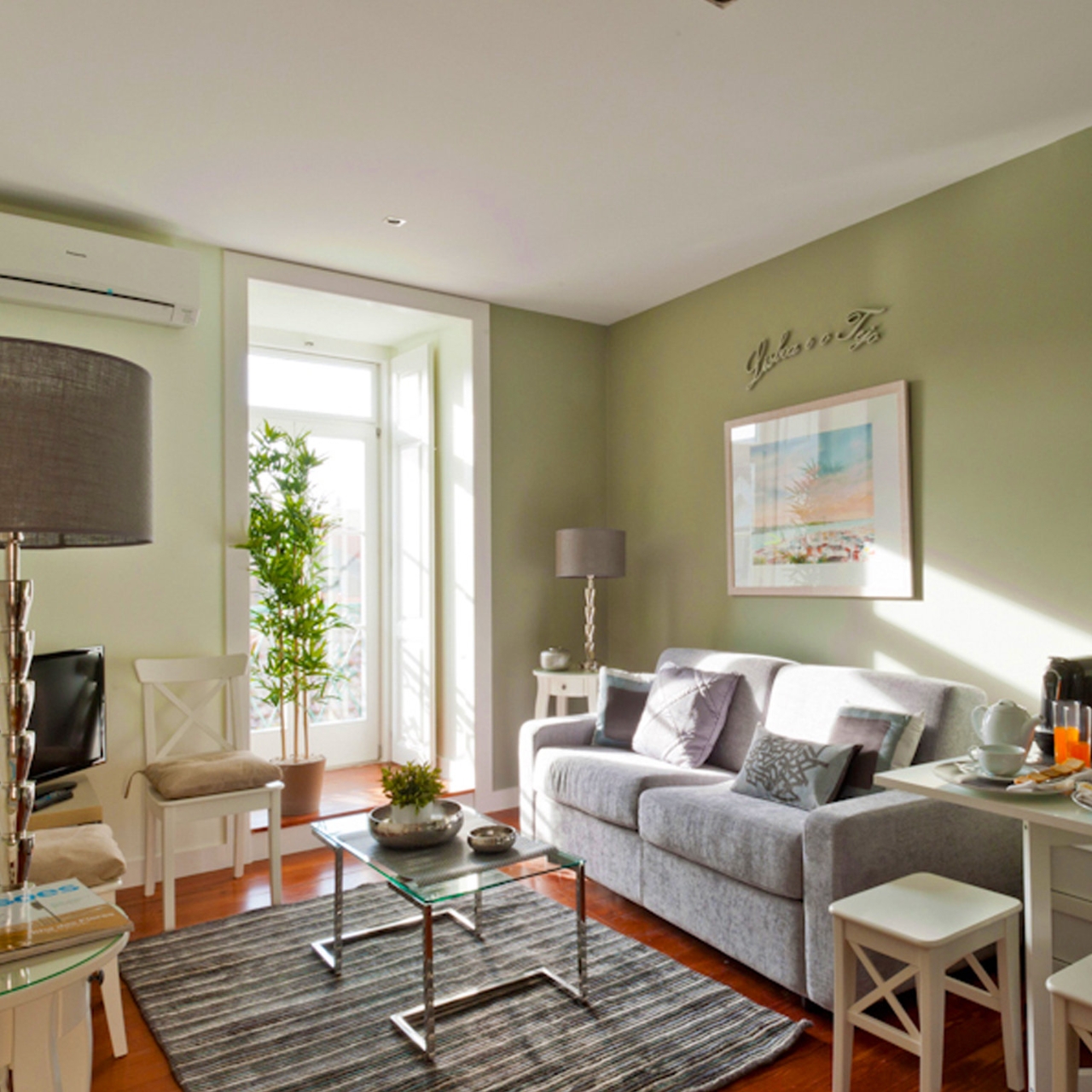 Hotel Lisbon Colours Bairro Alto Apartments In Lisbon Lisboa Hrs