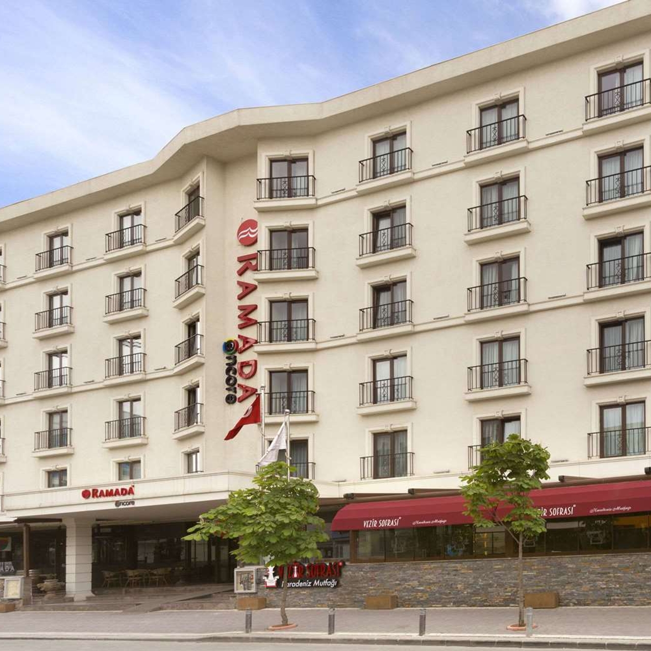 Hotel Ramada Encore Istanbul Airport 4 Hrs Star Hotel In Istanbul Istanbul