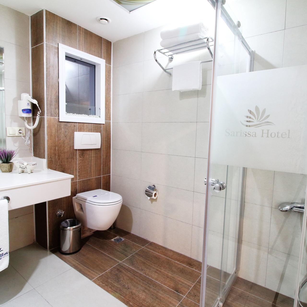 Sarissa Hotel 4 Hrs Star Hotel In Istanbul Istanbul