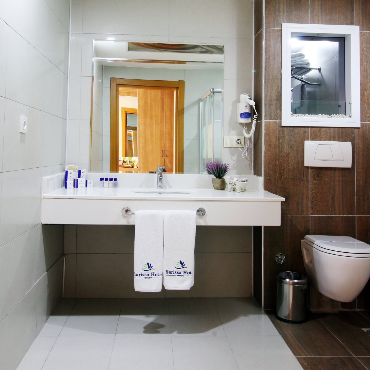 Sarissa Hotel 4 Hrs Star Hotel In Istanbul Istanbul
