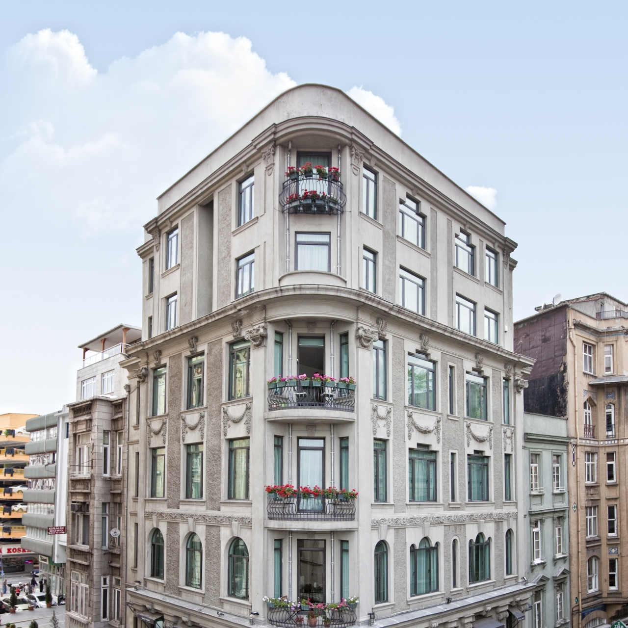 Hotel Karakoy Rooms 4 Hrs Star Hotel In Istanbul Istanbul