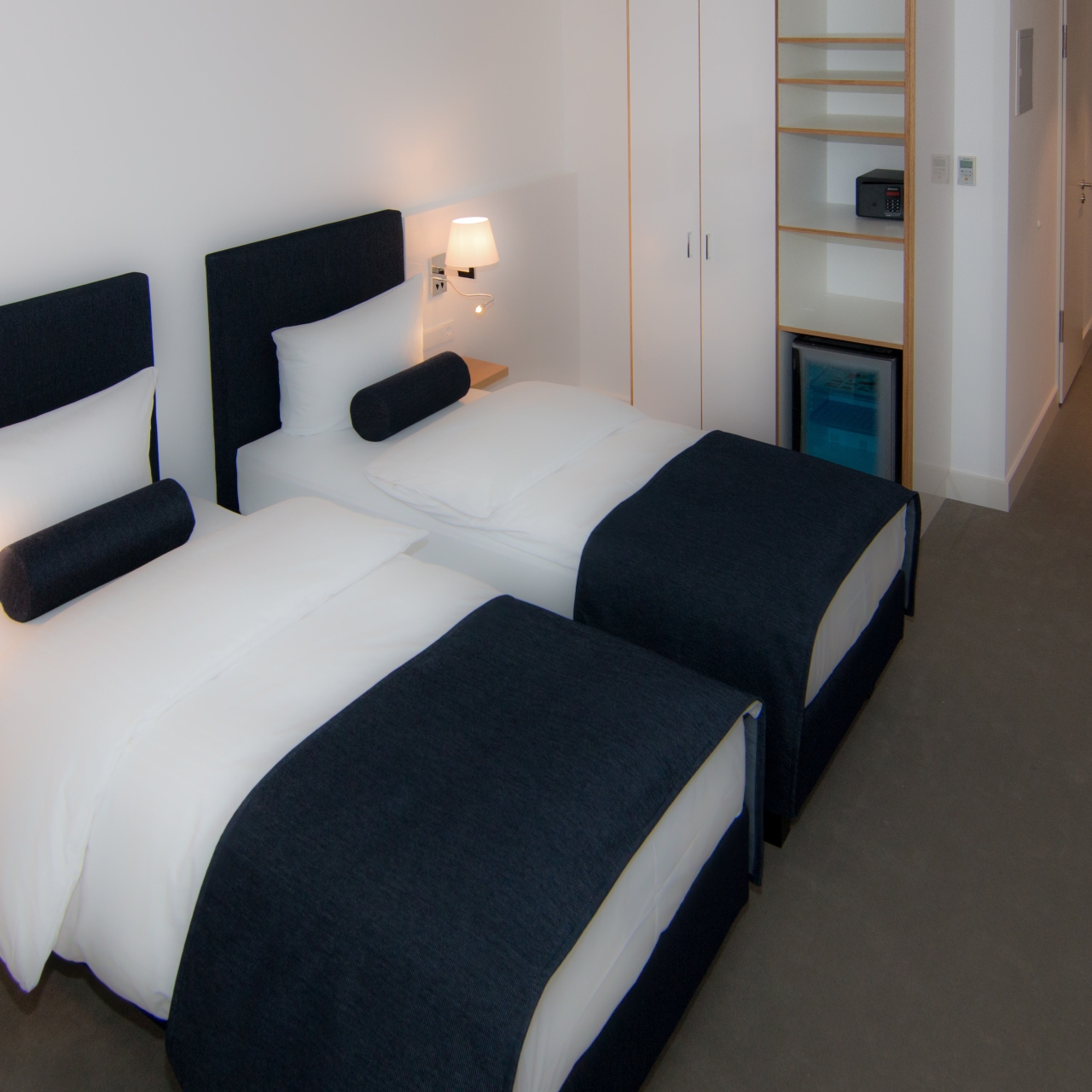 vi vadi hotel bayer 89 munich at hrs with free services