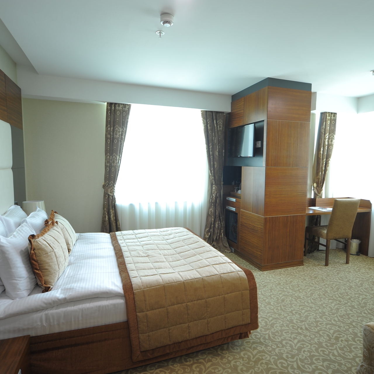 vivaldi ce gold hotel turkey at hrs with free services