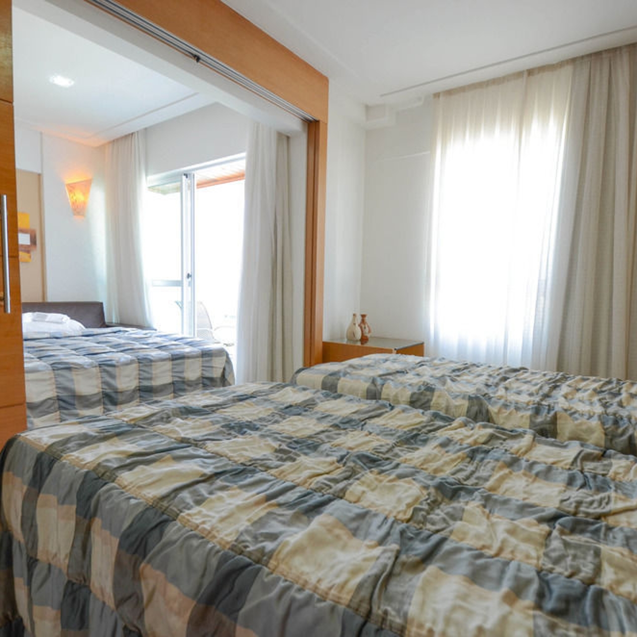 Coral Plaza Apart Hotel 4 Hrs Star Hotel In Natal Rio Grande Do Norte The excellent coral plaza apart hotel is located close to praia shopping enticing guests with scenic views over the sea. coral plaza apart hotel 4 hrs star