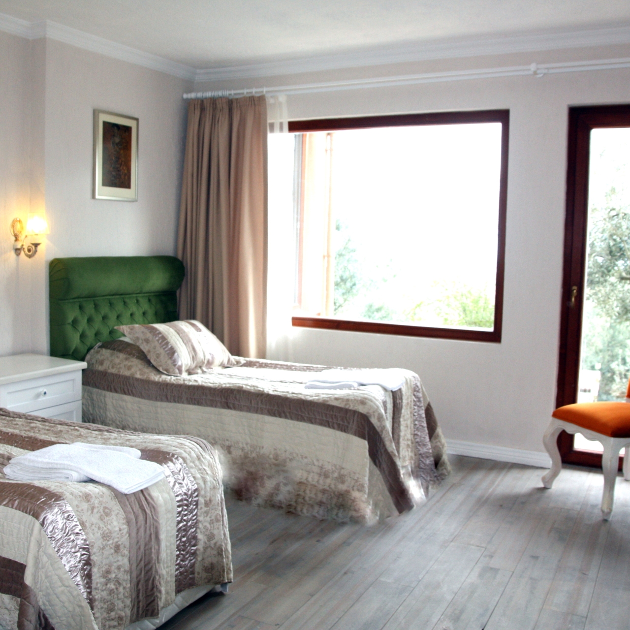 Hotel Aeneas Butik Otel In Altinoluk Balikesir Ili Hrs
