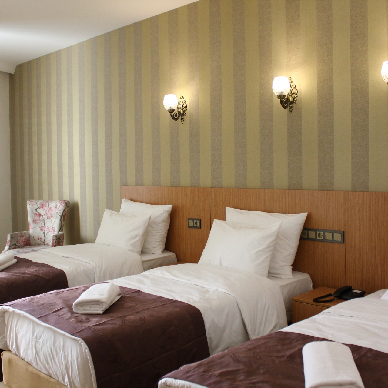 Realist Hotel 3 Hrs Star Hotel In Istanbul Istanbul