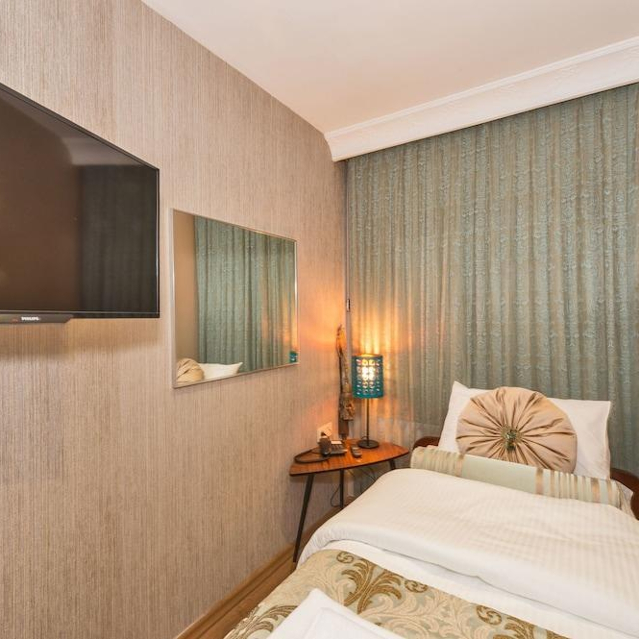 Four Doors Hotel In Istanbul Istanbul Hrs