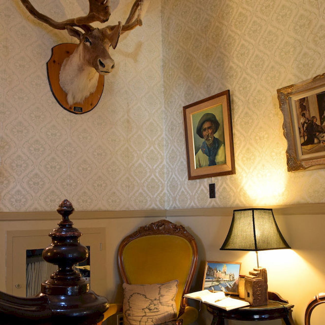 Chateau Fleur De Lys L Hotel Quebec Quebec At Hrs With Free Services