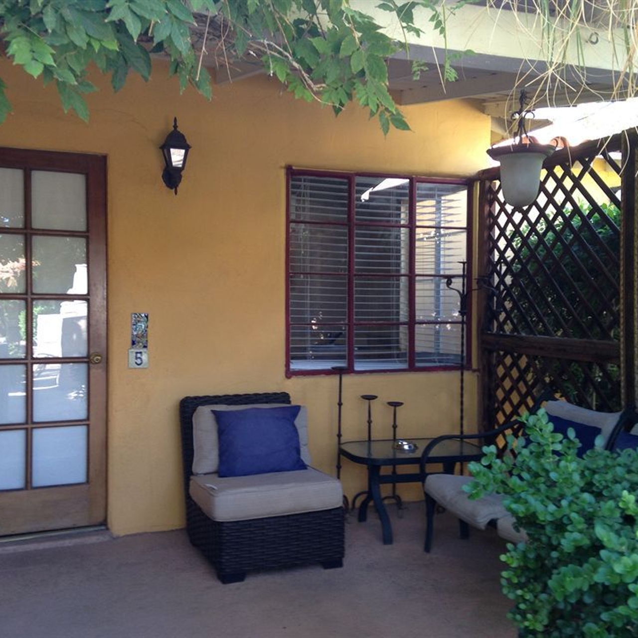 Hotel Helios A Gay Men S Clothing Optional Resort In Palm