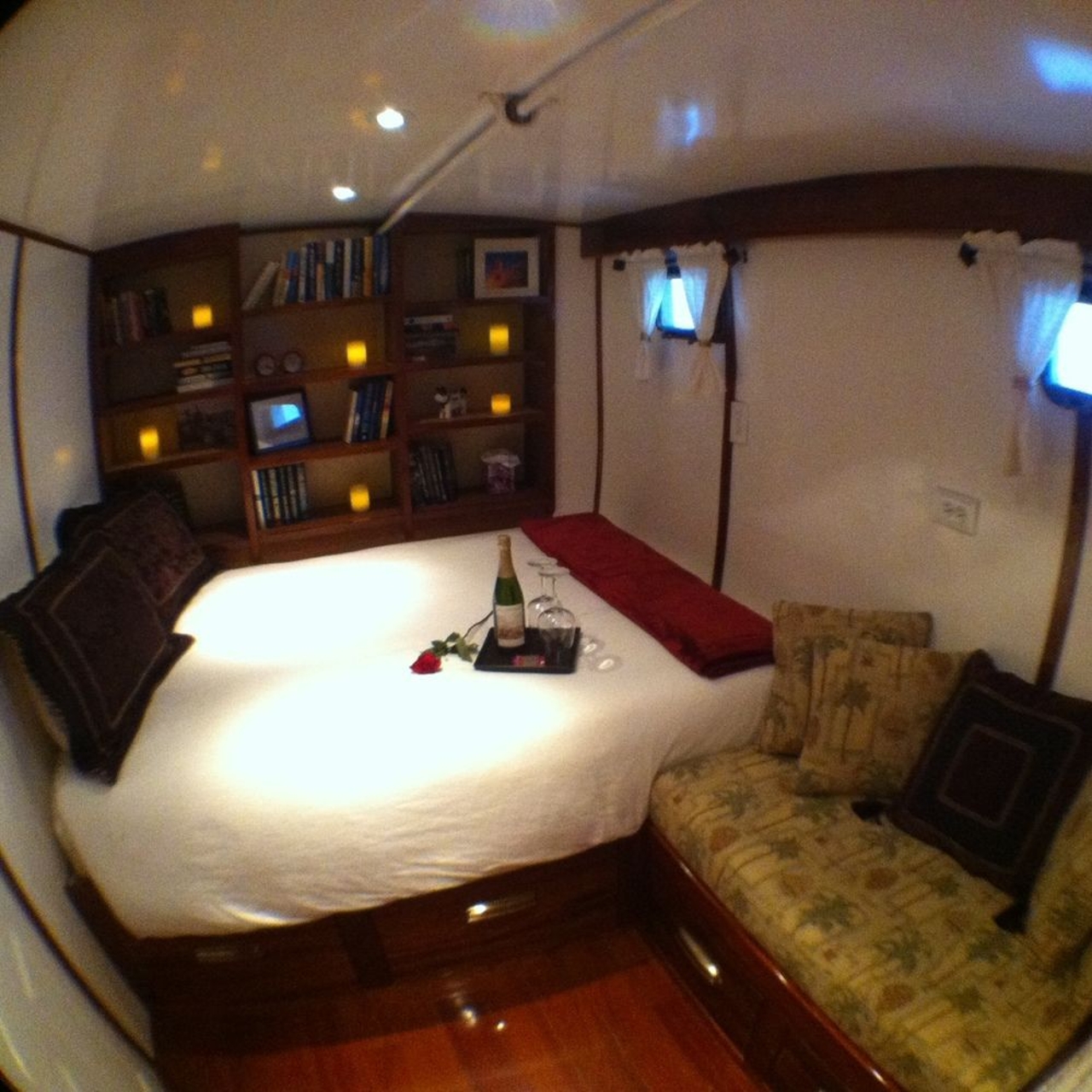 Barkissimo Classic Yacht Hotel United States Of America At Hrs With Free Services