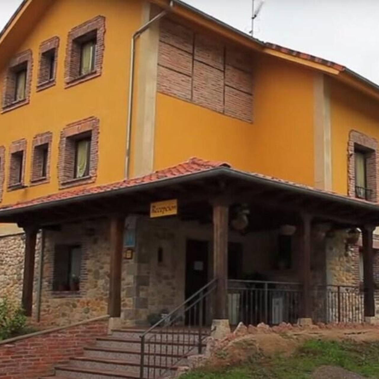Grupo Hotelero La Pasera España en HRS con servicios gratuitos