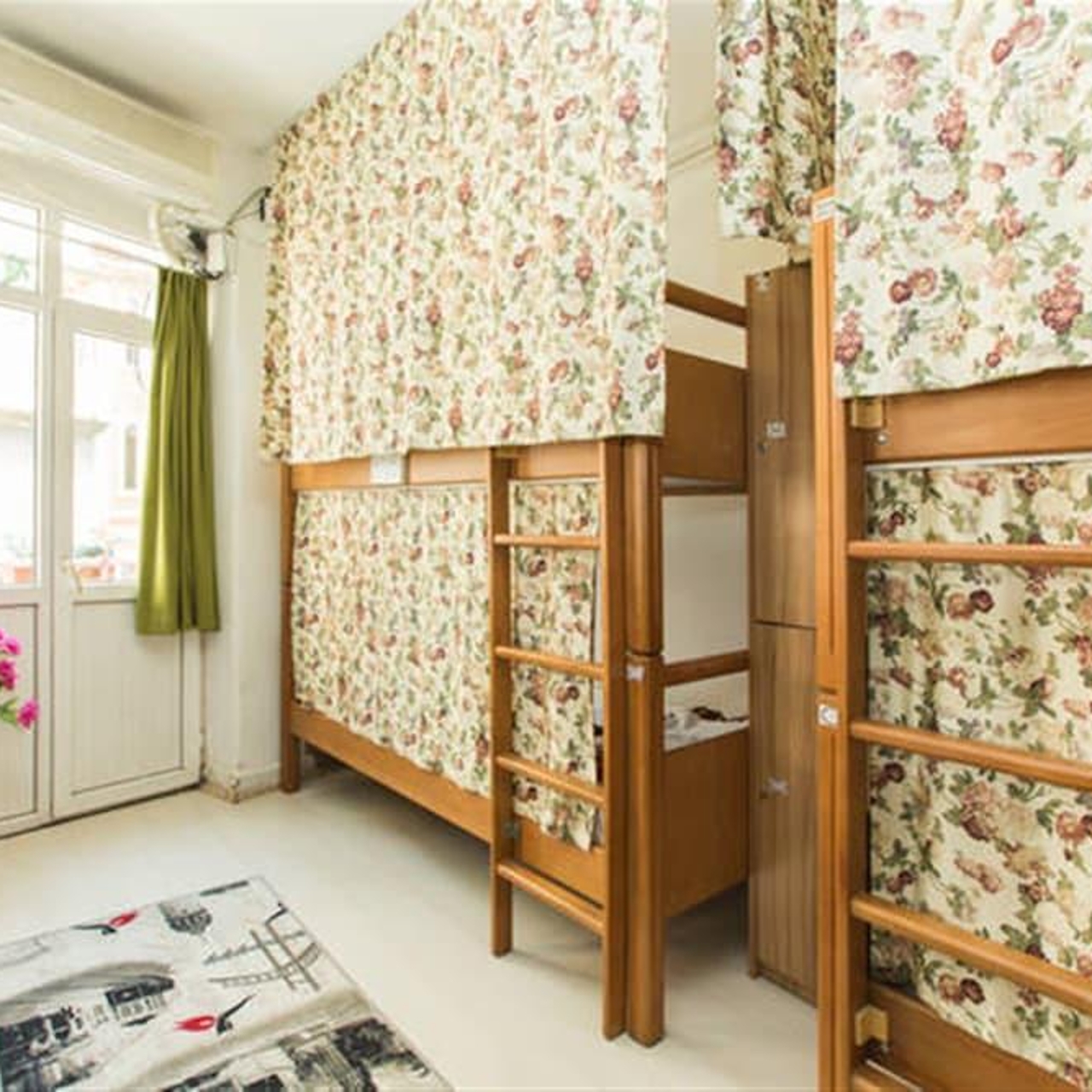 Taksim Green House Hostel In Istanbul Istanbul Hrs