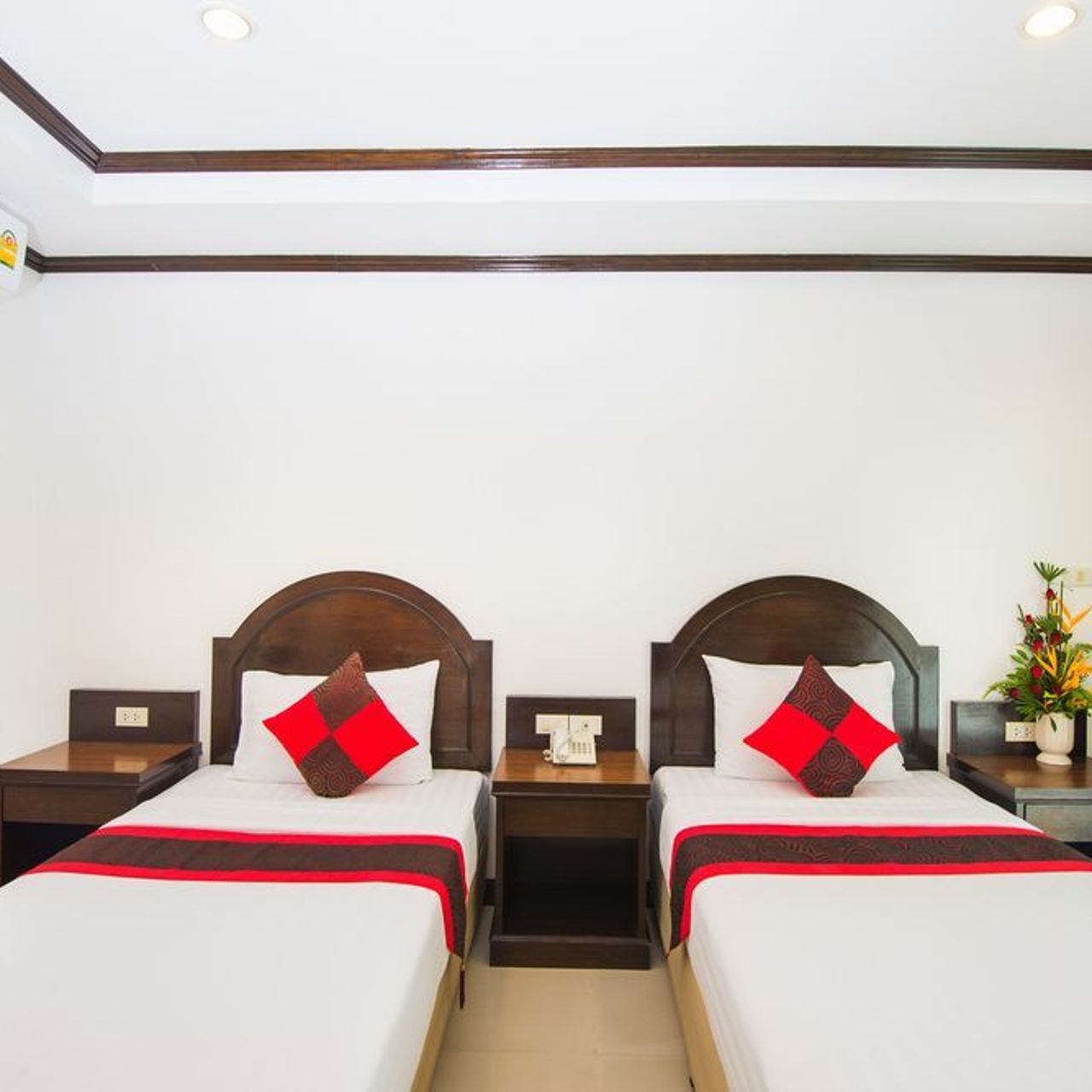 Hotel Tri Trang Beach Resort by Diva Management - 4 HRS star hotel in Ban  Trai Trang (Changwat Phuket)