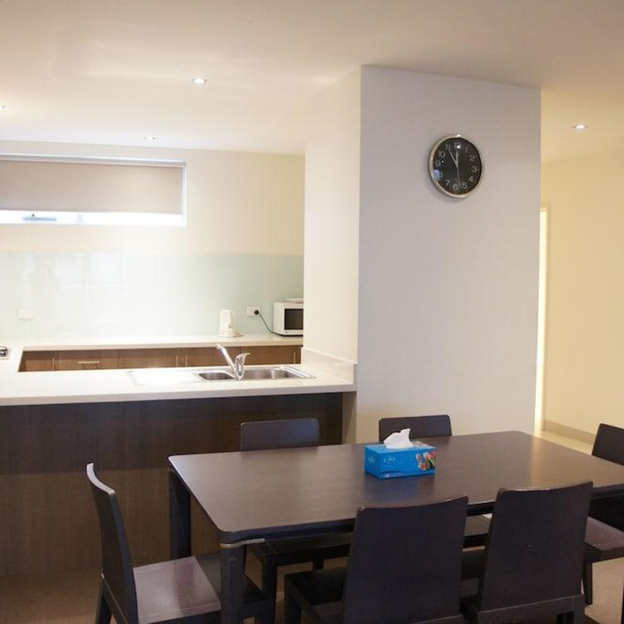 Summer Inn Holiday Apartments 4 Hrs Star Hotel In Niddrie