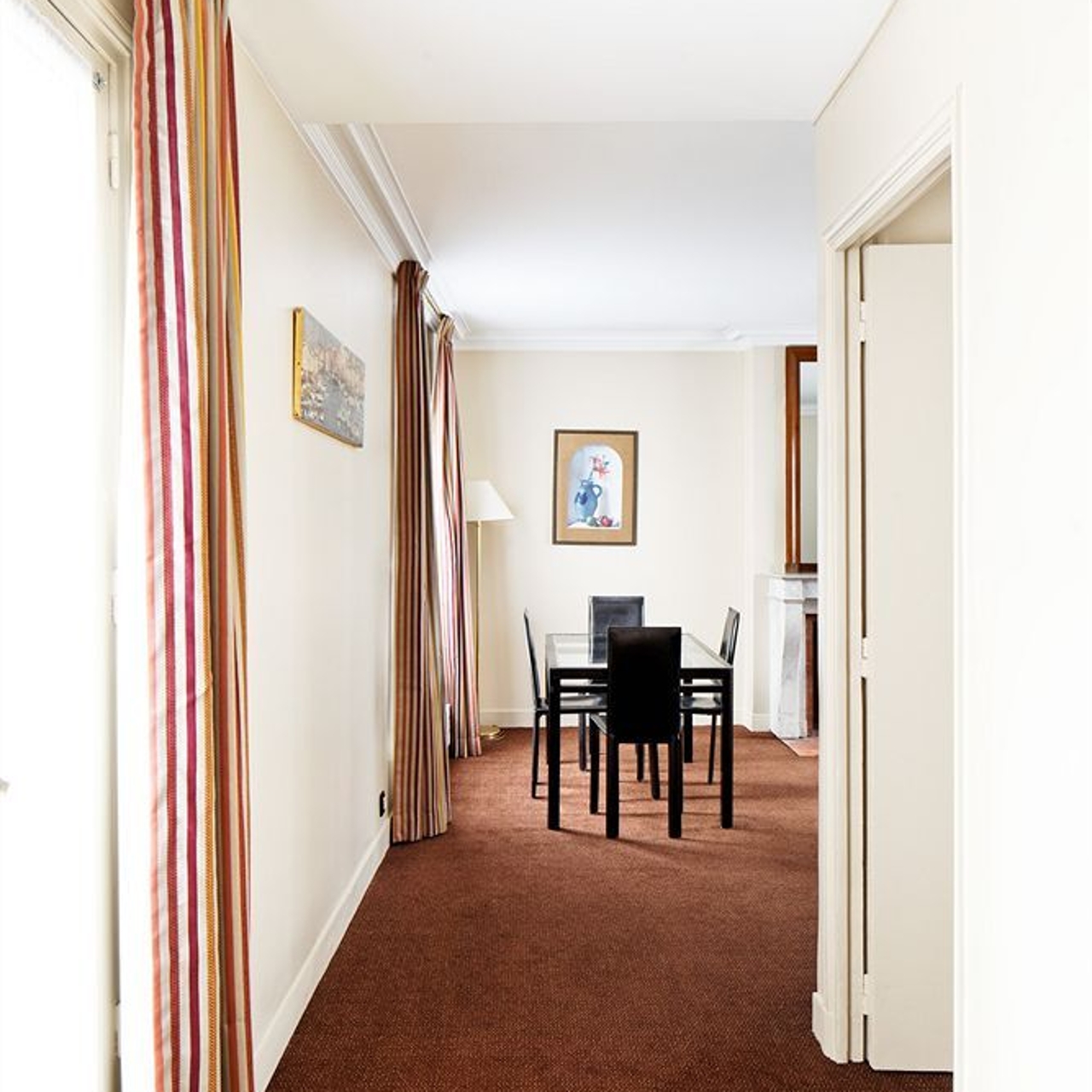 Hotel Les Appartements Saint James Albany In Paris Ile De France Hrs