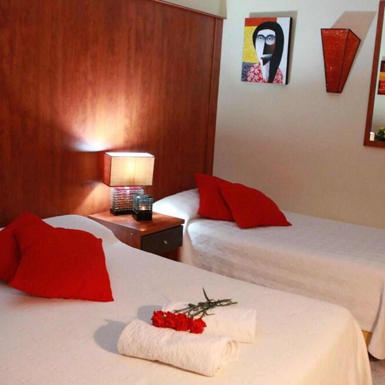 Hotel los Globos en Sitges en HRS con servicios gratuitos